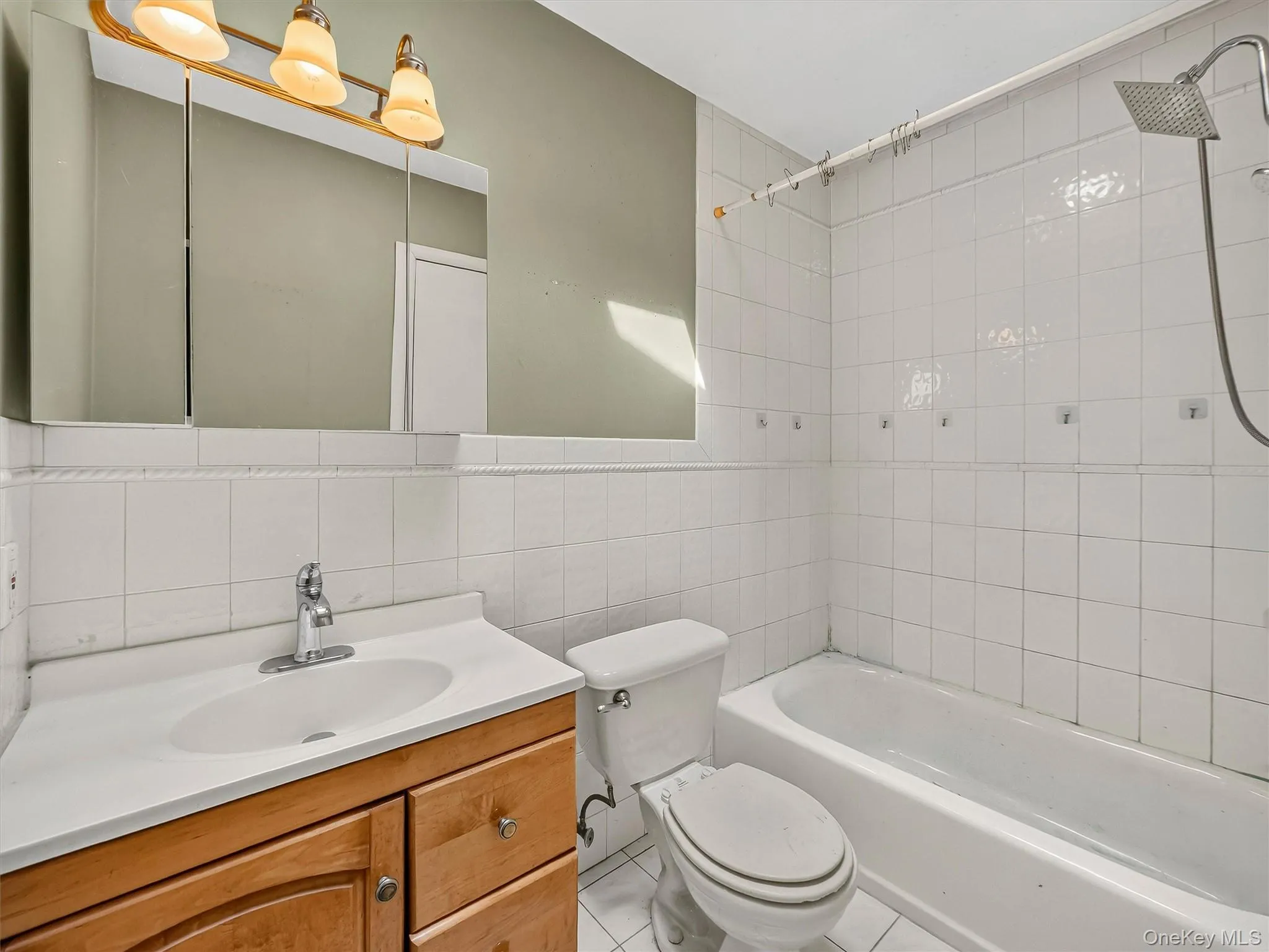 12 Elmwood Drive, Clarkstown, NY, 3 Bedrooms Bedrooms, 9 Rooms Rooms,2 BathroomsBathrooms,Residential,For Rent,Elmwood,0,1035280 12 Elmwood Drive, Clarkstown, NY, 3 Bedrooms Bedrooms, 9 Rooms Rooms,2 BathroomsBathrooms,Residential,For Rent,Elmwood,0,1035280