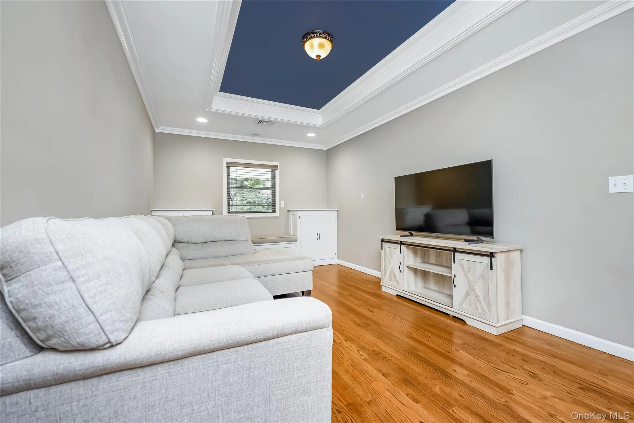 15 Dewey Road, Smithtown, NY, 3 Bedrooms Bedrooms, 6 Rooms Rooms,2 BathroomsBathrooms,Residential,For Rent,Dewey,0,1035282 15 Dewey Road, Smithtown, NY, 3 Bedrooms Bedrooms, 6 Rooms Rooms,2 BathroomsBathrooms,Residential,For Rent,Dewey,0,1035282