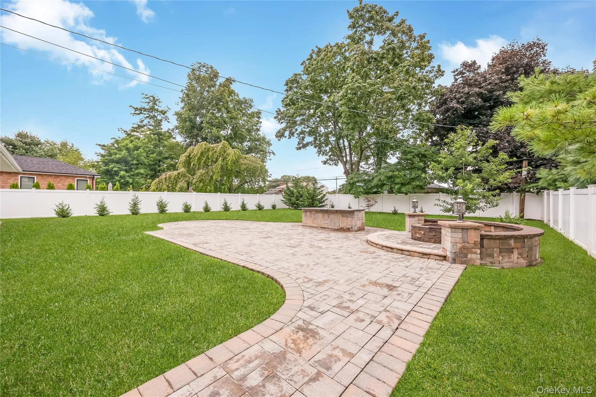 15 Dewey Road, Smithtown, NY, 3 Bedrooms Bedrooms, 6 Rooms Rooms,2 BathroomsBathrooms,Residential,For Rent,Dewey,0,1035282 15 Dewey Road, Smithtown, NY, 3 Bedrooms Bedrooms, 6 Rooms Rooms,2 BathroomsBathrooms,Residential,For Rent,Dewey,0,1035282