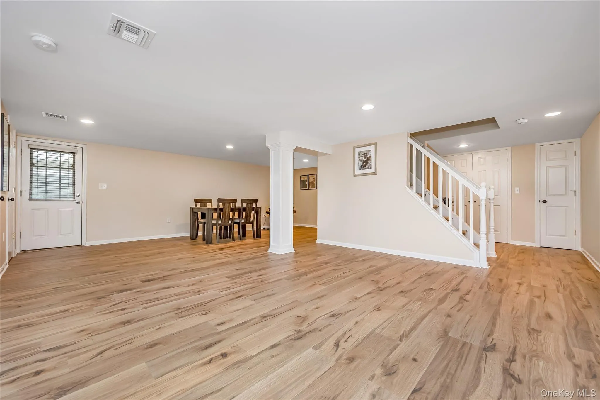 15 Dewey Road, Smithtown, NY, 3 Bedrooms Bedrooms, 6 Rooms Rooms,2 BathroomsBathrooms,Residential,For Rent,Dewey,0,1035282 15 Dewey Road, Smithtown, NY, 3 Bedrooms Bedrooms, 6 Rooms Rooms,2 BathroomsBathrooms,Residential,For Rent,Dewey,0,1035282