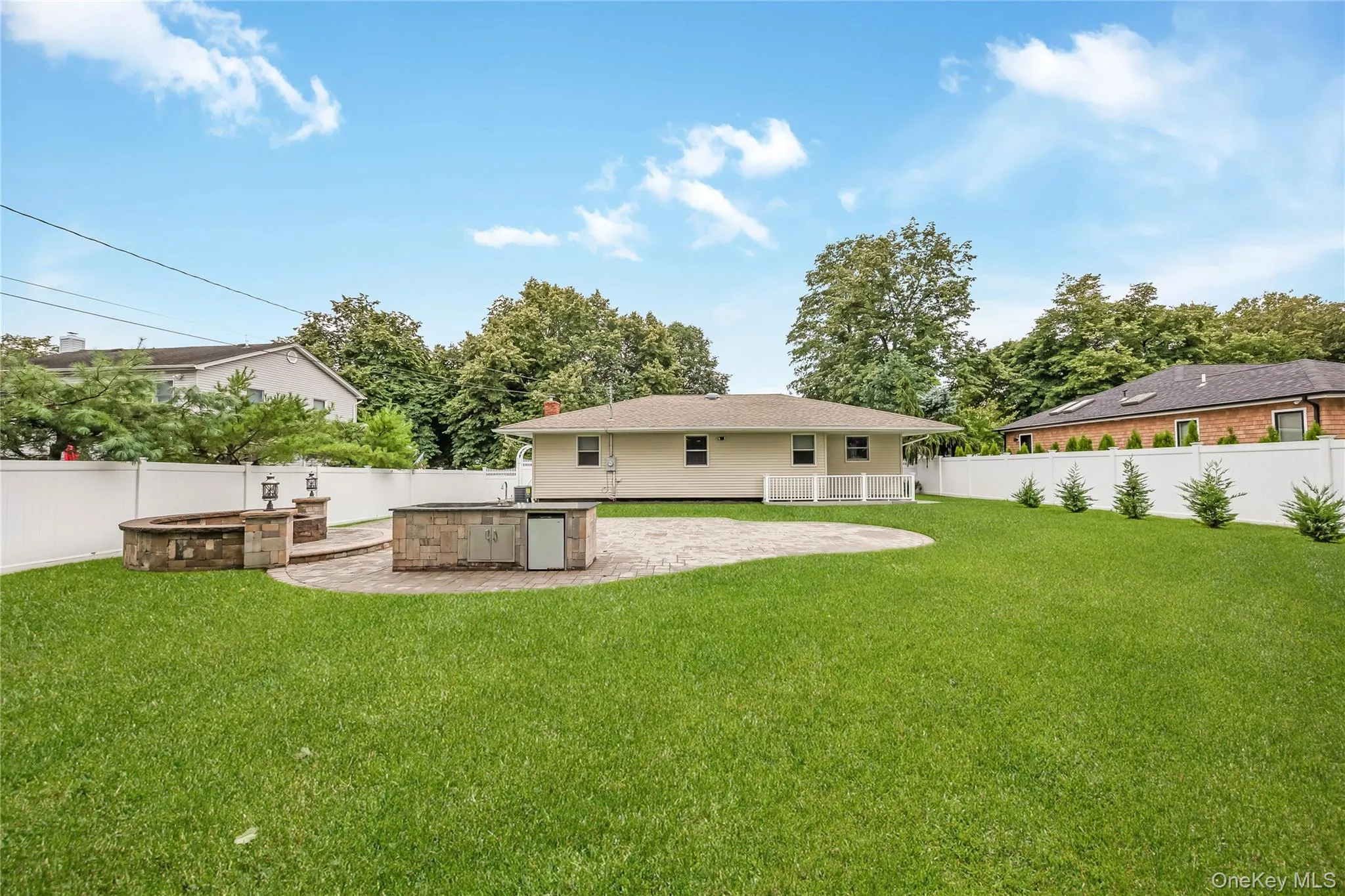 15 Dewey Road, Smithtown, NY, 3 Bedrooms Bedrooms, 6 Rooms Rooms,2 BathroomsBathrooms,Residential,For Rent,Dewey,0,1035282 15 Dewey Road, Smithtown, NY, 3 Bedrooms Bedrooms, 6 Rooms Rooms,2 BathroomsBathrooms,Residential,For Rent,Dewey,0,1035282
