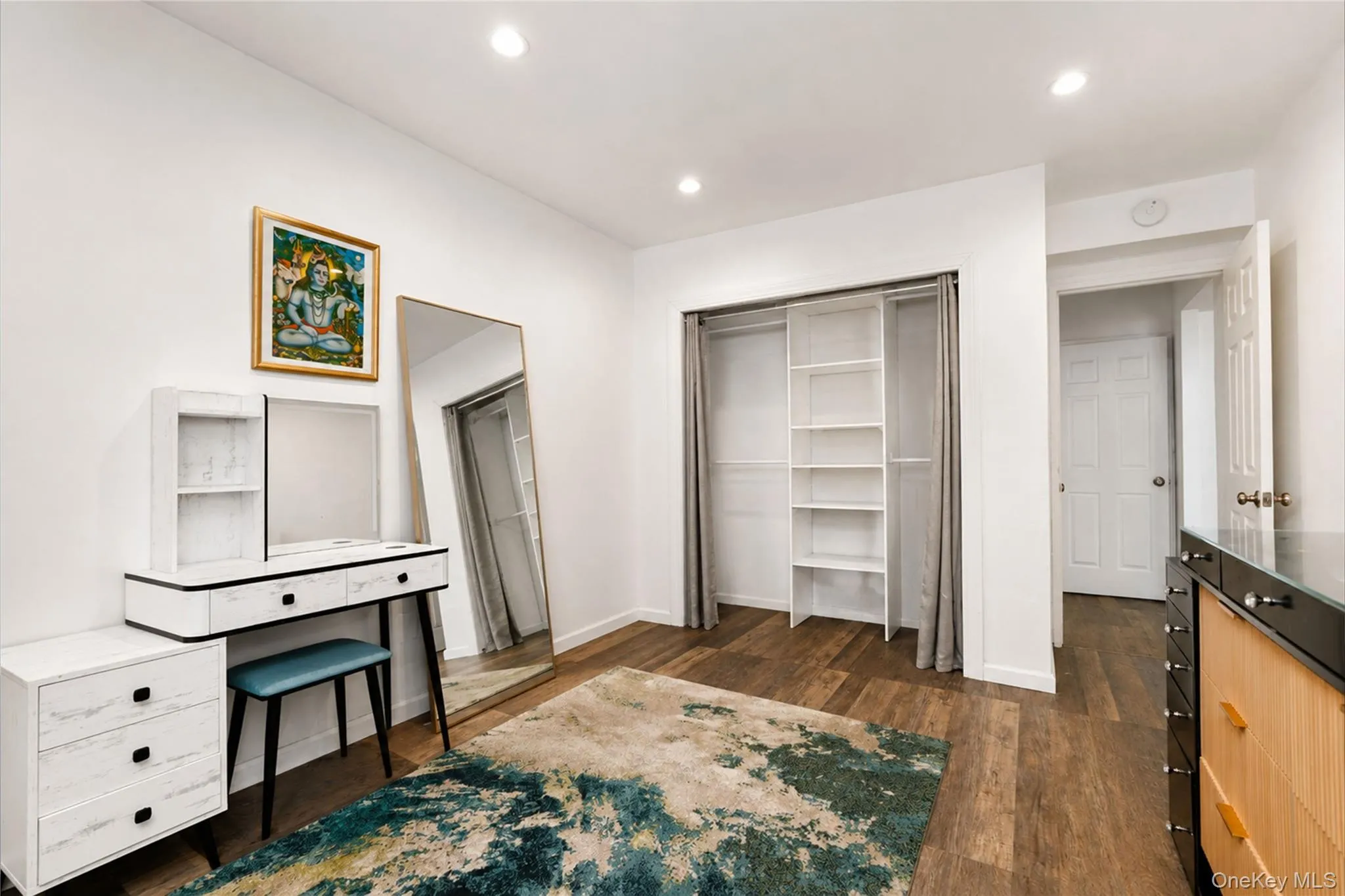 1160 Richmond Road, New York, NY, 1 Bedroom Bedrooms, 5 Rooms Rooms,1 BathroomBathrooms,Residential,For Rent,Richmond,0,1035285 1160 Richmond Road, New York, NY, 1 Bedroom Bedrooms, 5 Rooms Rooms,1 BathroomBathrooms,Residential,For Rent,Richmond,0,1035285