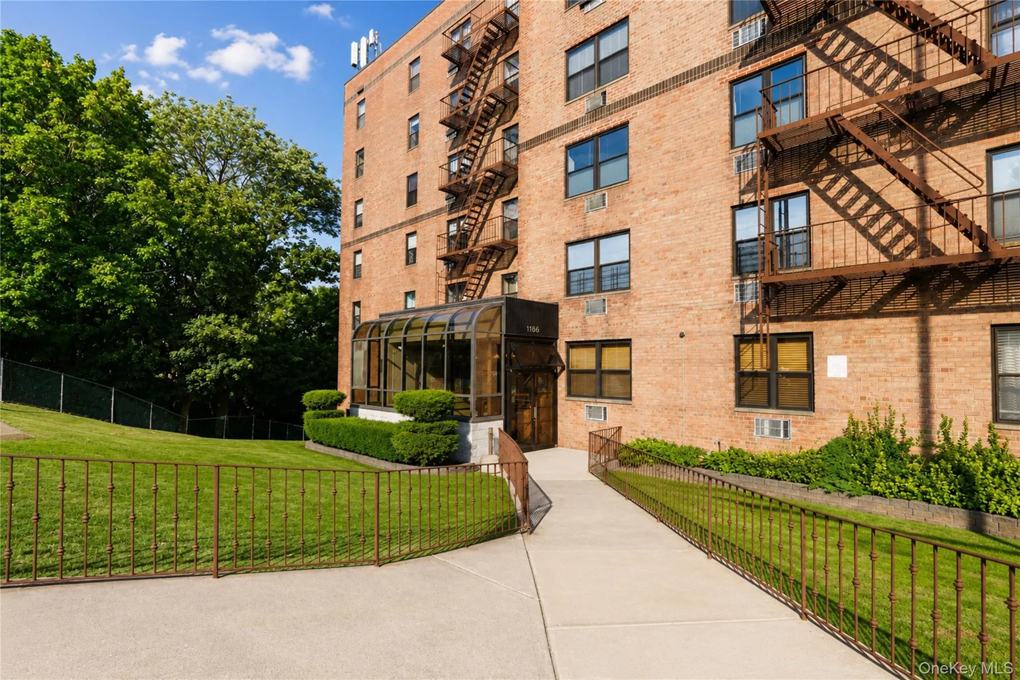 Brick exterior building with multiple windows Brick exterior building with multiple windows