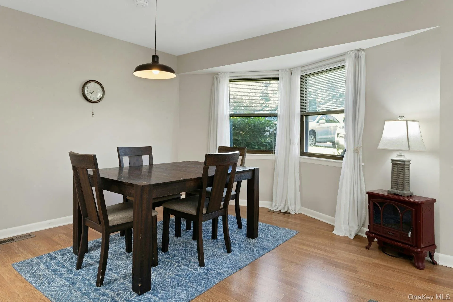 34 Warwick Place, Yorktown, NY, 2 Bedrooms Bedrooms, 5 Rooms Rooms,1 BathroomBathrooms,Residential,For Rent,Warwick,0,1035286 34 Warwick Place, Yorktown, NY, 2 Bedrooms Bedrooms, 5 Rooms Rooms,1 BathroomBathrooms,Residential,For Rent,Warwick,0,1035286
