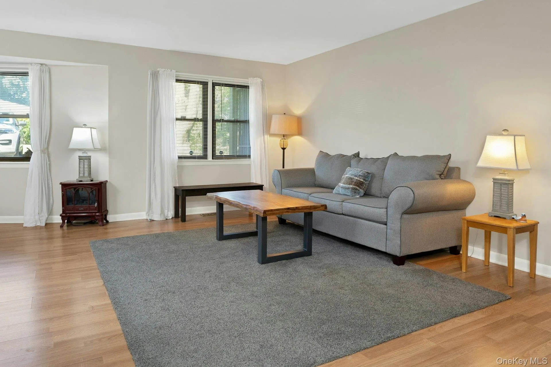 34 Warwick Place, Yorktown, NY, 2 Bedrooms Bedrooms, 5 Rooms Rooms,1 BathroomBathrooms,Residential,For Rent,Warwick,0,1035286 34 Warwick Place, Yorktown, NY, 2 Bedrooms Bedrooms, 5 Rooms Rooms,1 BathroomBathrooms,Residential,For Rent,Warwick,0,1035286