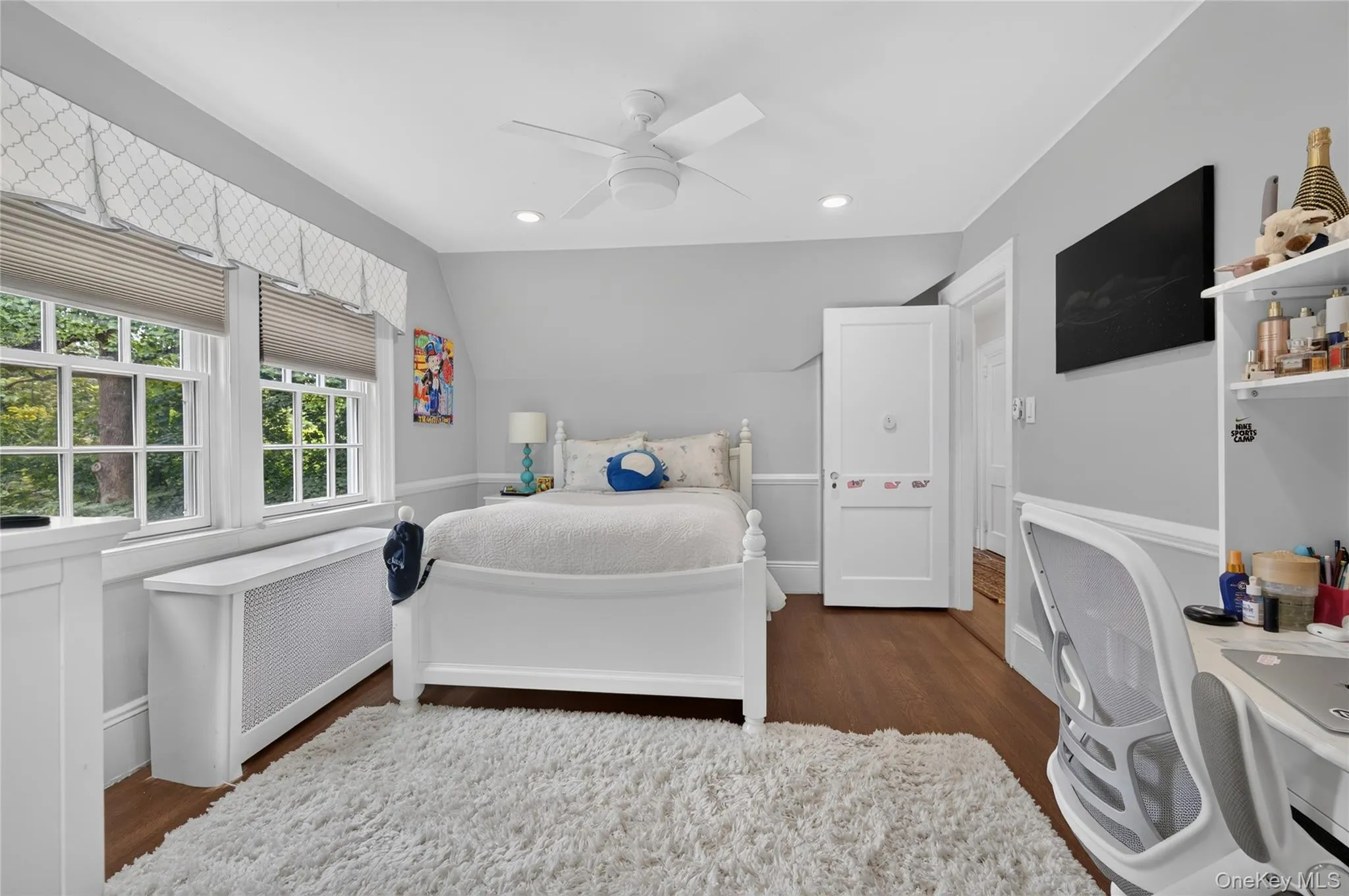 Bedroom Bedroom