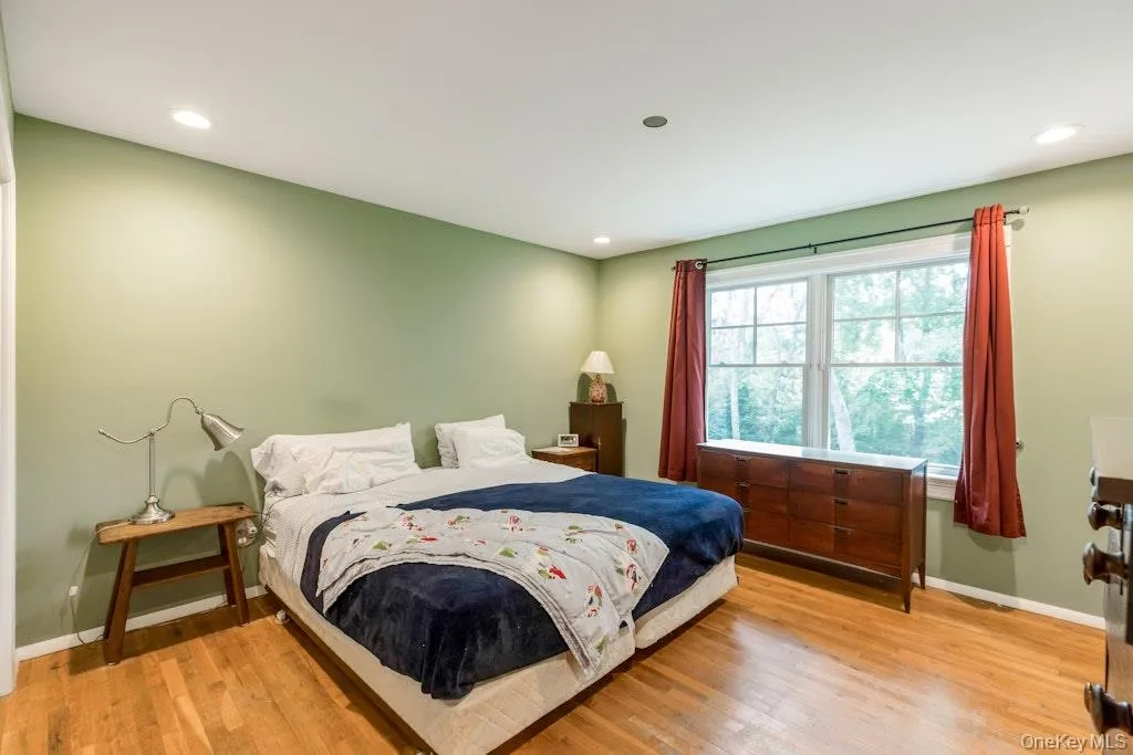 111 Tiana Road, Southampton, NY, 4 Bedrooms Bedrooms, 6 Rooms Rooms,2 BathroomsBathrooms,Residential,For Rent,Tiana,0,1035288 111 Tiana Road, Southampton, NY, 4 Bedrooms Bedrooms, 6 Rooms Rooms,2 BathroomsBathrooms,Residential,For Rent,Tiana,0,1035288