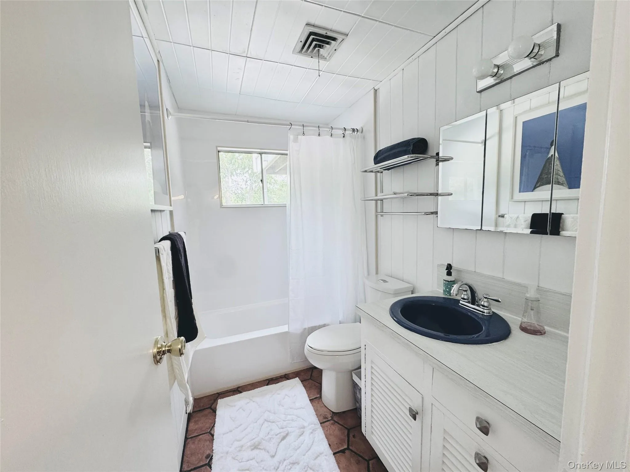 83 Hawser Drive, Babylon, NY, 3 Bedrooms Bedrooms, 8 Rooms Rooms,2 BathroomsBathrooms,Residential,For Rent,Hawser,0,1035289 83 Hawser Drive, Babylon, NY, 3 Bedrooms Bedrooms, 8 Rooms Rooms,2 BathroomsBathrooms,Residential,For Rent,Hawser,0,1035289