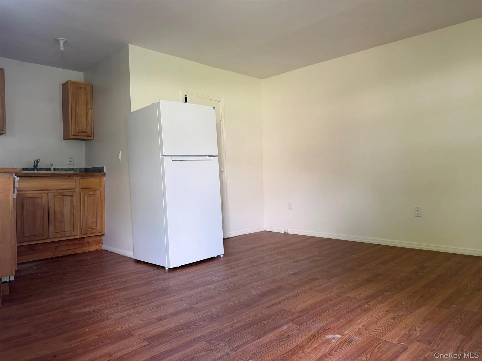 50 Montgomery Street, Montgomery, NY, 1 Bedroom Bedrooms, 3 Rooms Rooms,1 BathroomBathrooms,Residential Lease,For Rent,Montgomery,0,1035291 50 Montgomery Street, Montgomery, NY, 1 Bedroom Bedrooms, 3 Rooms Rooms,1 BathroomBathrooms,Residential Lease,For Rent,Montgomery,0,1035291