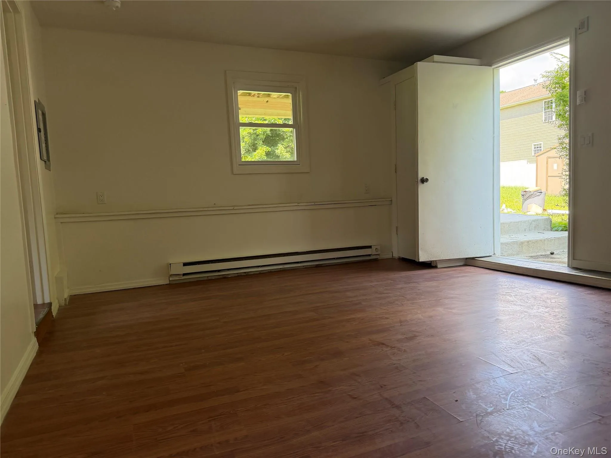 50 Montgomery Street, Montgomery, NY, 1 Bedroom Bedrooms, 3 Rooms Rooms,1 BathroomBathrooms,Residential Lease,For Rent,Montgomery,0,1035291 50 Montgomery Street, Montgomery, NY, 1 Bedroom Bedrooms, 3 Rooms Rooms,1 BathroomBathrooms,Residential Lease,For Rent,Montgomery,0,1035291
