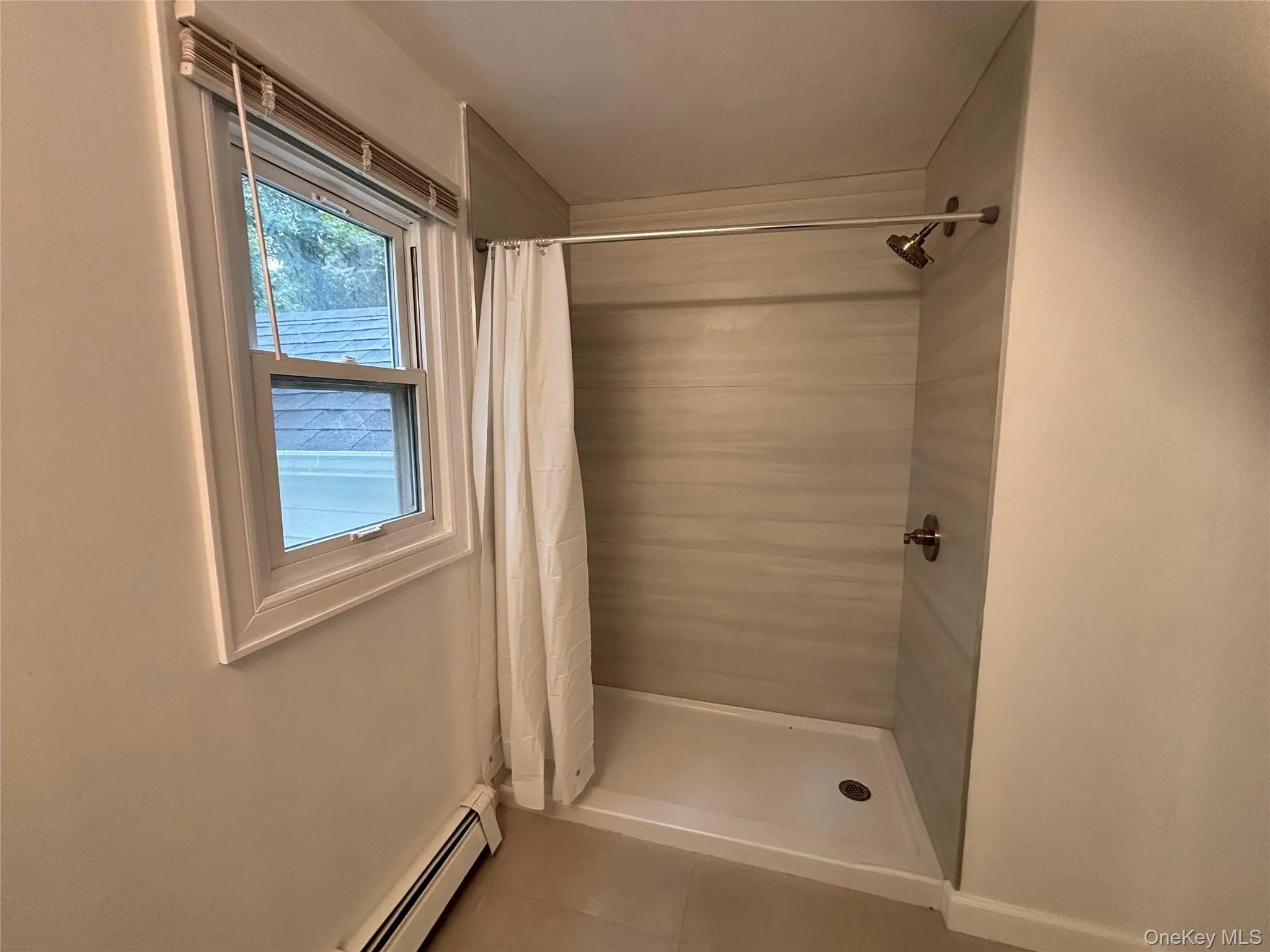 29 Main Avenue, Brookhaven, NY, 6 Bedrooms Bedrooms, 9 Rooms Rooms,3 BathroomsBathrooms,Residential Lease,For Rent,Main,0,1035293 29 Main Avenue, Brookhaven, NY, 6 Bedrooms Bedrooms, 9 Rooms Rooms,3 BathroomsBathrooms,Residential Lease,For Rent,Main,0,1035293