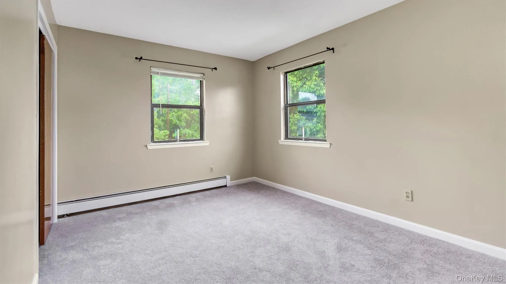 9 Harrison Avenue, Glen Cove, NY, 3 Bedrooms Bedrooms, 7 Rooms Rooms,1 BathroomBathrooms,Residential Lease,For Rent,Harrison,0,1035294 9 Harrison Avenue, Glen Cove, NY, 3 Bedrooms Bedrooms, 7 Rooms Rooms,1 BathroomBathrooms,Residential Lease,For Rent,Harrison,0,1035294