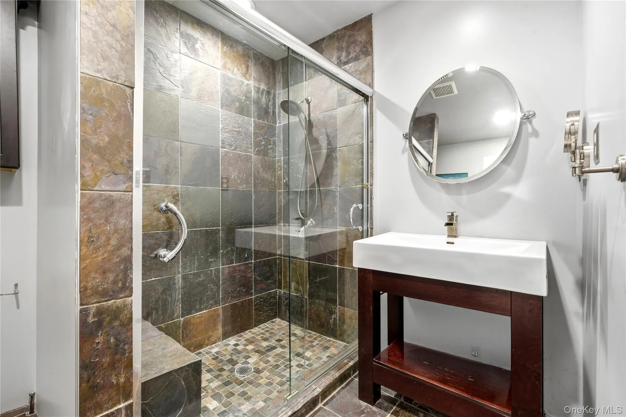 57 Wingam Drive, Islip, NY, 5 Bedrooms Bedrooms, 9 Rooms Rooms,3 BathroomsBathrooms,Residential,For Rent,Wingam,0,1035295 57 Wingam Drive, Islip, NY, 5 Bedrooms Bedrooms, 9 Rooms Rooms,3 BathroomsBathrooms,Residential,For Rent,Wingam,0,1035295