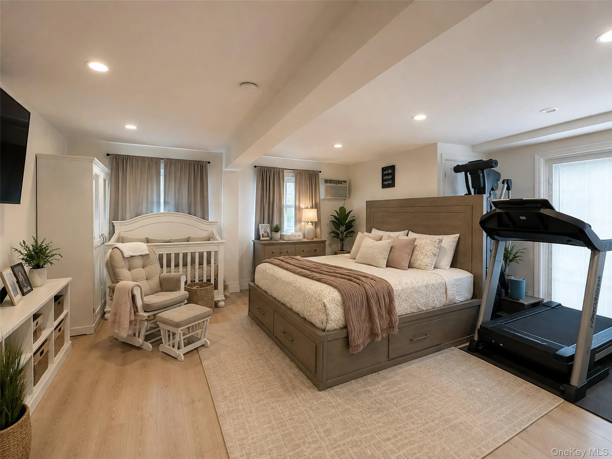 46 Convent Road, Oyster Bay, NY, 4 Bedrooms Bedrooms, 11 Rooms Rooms,3 BathroomsBathrooms,Residential,For Rent,Convent,0,1035299 46 Convent Road, Oyster Bay, NY, 4 Bedrooms Bedrooms, 11 Rooms Rooms,3 BathroomsBathrooms,Residential,For Rent,Convent,0,1035299