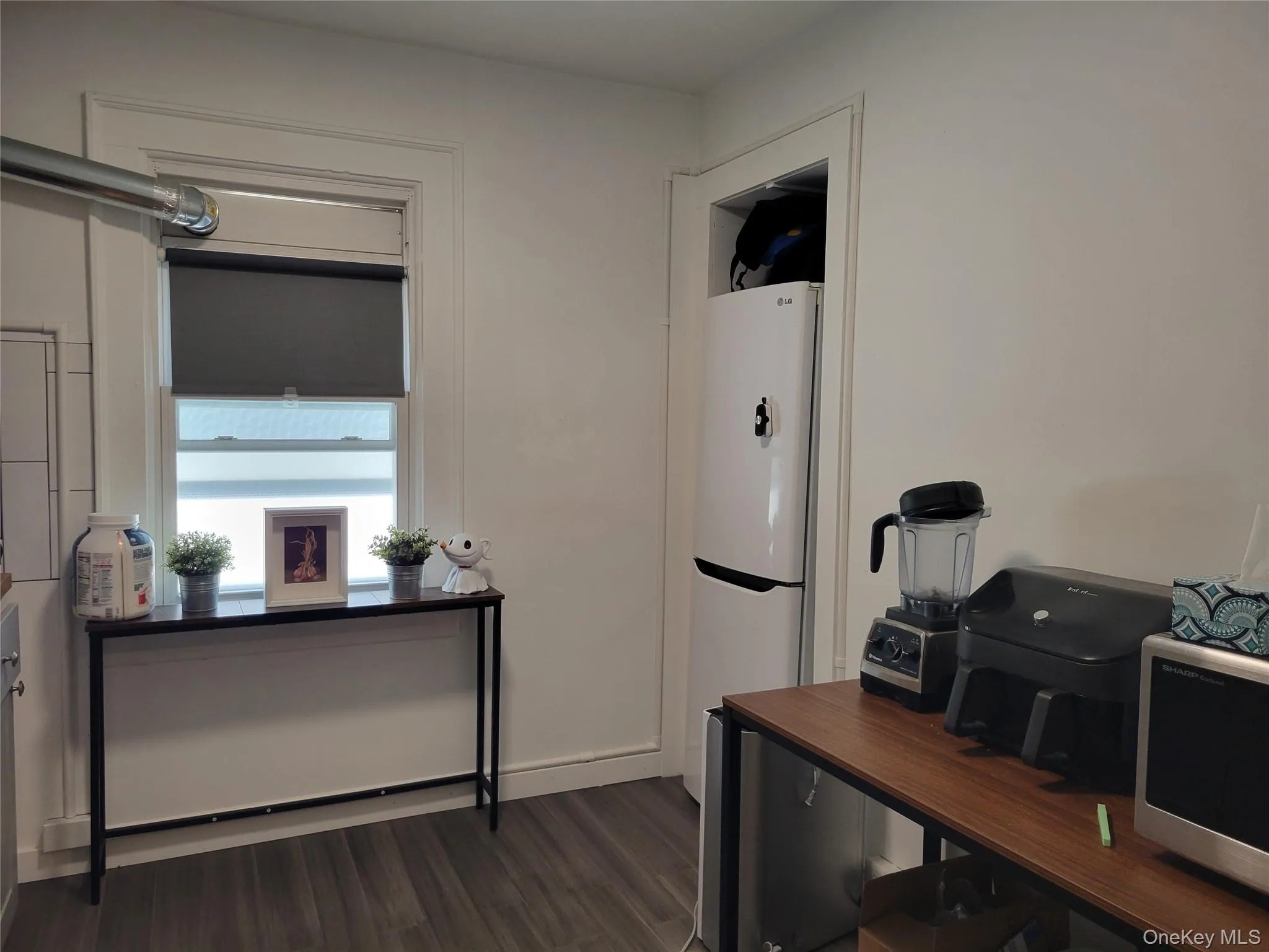 35-26 154th Street, New York, NY, 3 Bedrooms Bedrooms, 6 Rooms Rooms,2 BathroomsBathrooms,Residential,For Rent,154th,0,1035300 35-26 154th Street, New York, NY, 3 Bedrooms Bedrooms, 6 Rooms Rooms,2 BathroomsBathrooms,Residential,For Rent,154th,0,1035300
