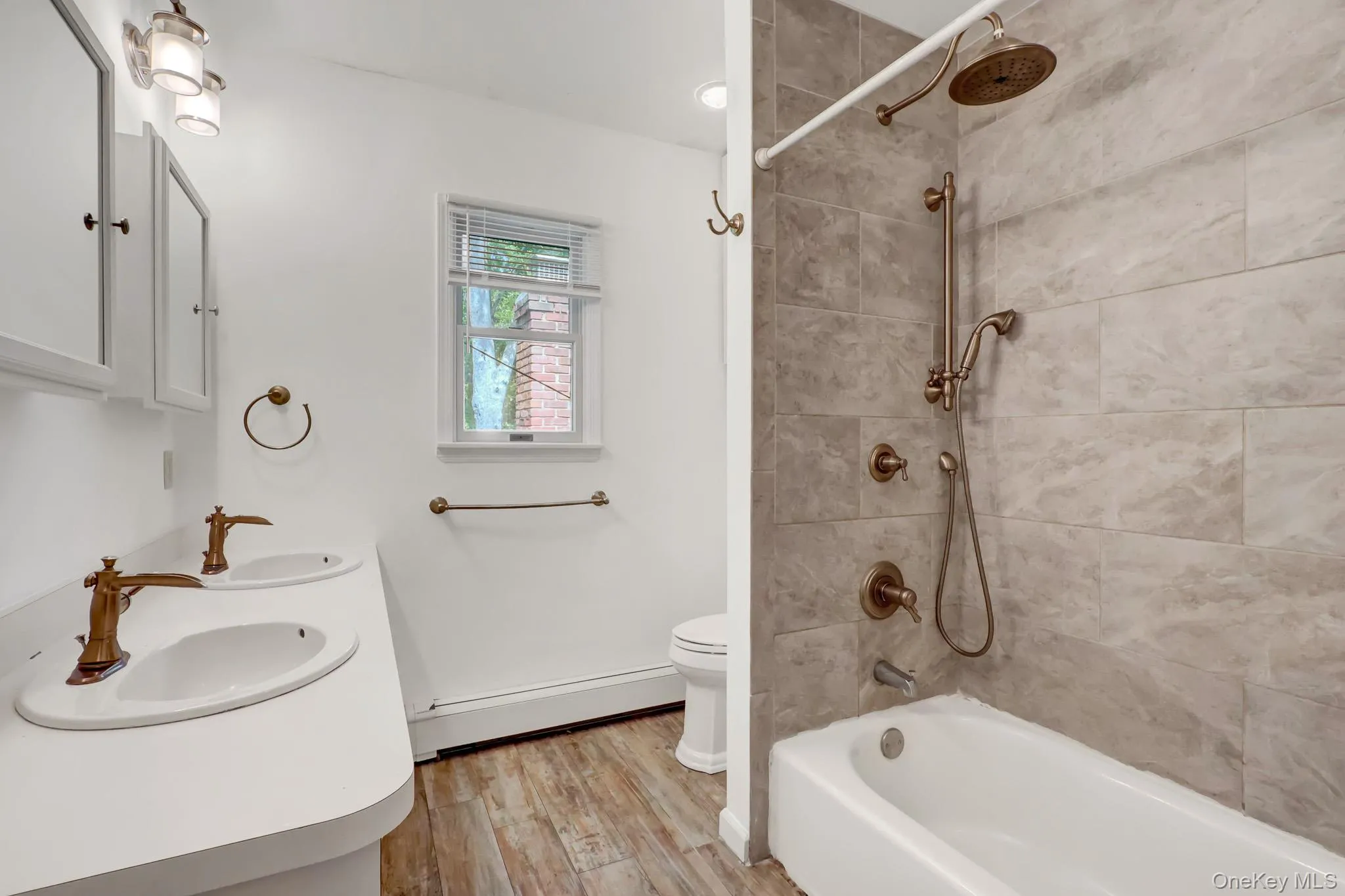 8 Tobi Lane, Brookhaven, NY, 6 Bedrooms Bedrooms, 10 Rooms Rooms,2 BathroomsBathrooms,Residential Lease,For Rent,Tobi,0,1035304 8 Tobi Lane, Brookhaven, NY, 6 Bedrooms Bedrooms, 10 Rooms Rooms,2 BathroomsBathrooms,Residential Lease,For Rent,Tobi,0,1035304