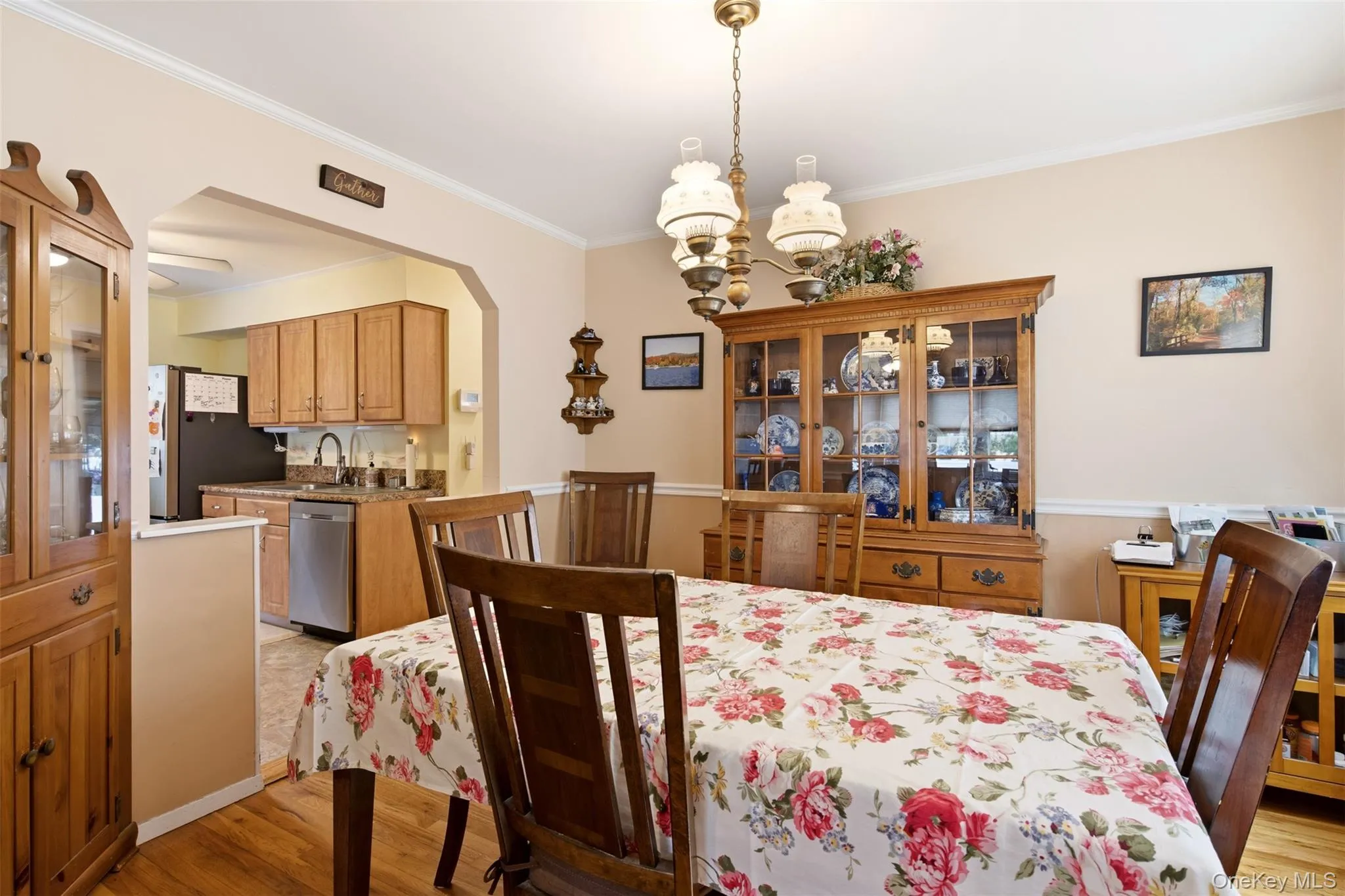 24 Broadmoor Lane, North Hempstead, NY, 5 Bedrooms Bedrooms, 8 Rooms Rooms,2 BathroomsBathrooms,Residential,For Rent,Broadmoor,0,1035305 24 Broadmoor Lane, North Hempstead, NY, 5 Bedrooms Bedrooms, 8 Rooms Rooms,2 BathroomsBathrooms,Residential,For Rent,Broadmoor,0,1035305