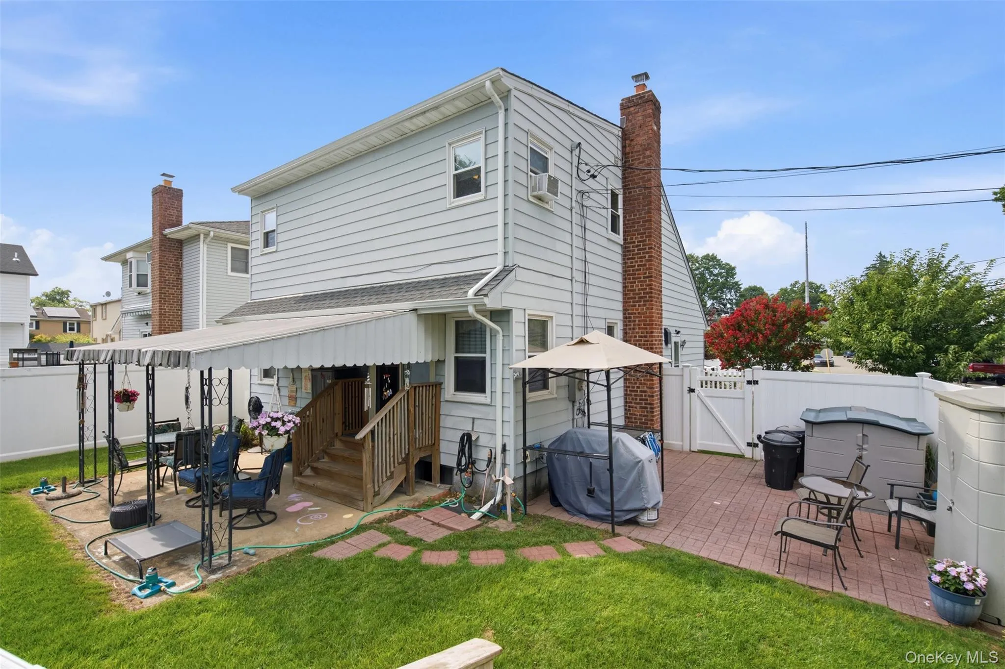 24 Broadmoor Lane, North Hempstead, NY, 5 Bedrooms Bedrooms, 8 Rooms Rooms,2 BathroomsBathrooms,Residential,For Rent,Broadmoor,0,1035305 24 Broadmoor Lane, North Hempstead, NY, 5 Bedrooms Bedrooms, 8 Rooms Rooms,2 BathroomsBathrooms,Residential,For Rent,Broadmoor,0,1035305