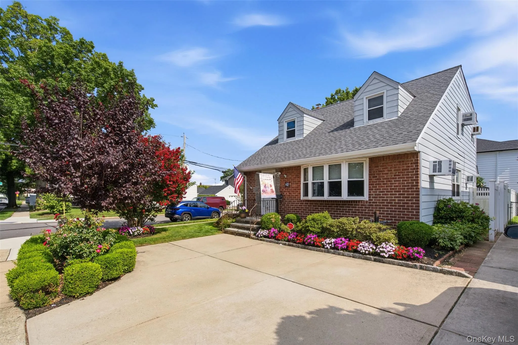 24 Broadmoor Lane, North Hempstead, NY, 5 Bedrooms Bedrooms, 8 Rooms Rooms,2 BathroomsBathrooms,Residential,For Rent,Broadmoor,0,1035305 24 Broadmoor Lane, North Hempstead, NY, 5 Bedrooms Bedrooms, 8 Rooms Rooms,2 BathroomsBathrooms,Residential,For Rent,Broadmoor,0,1035305