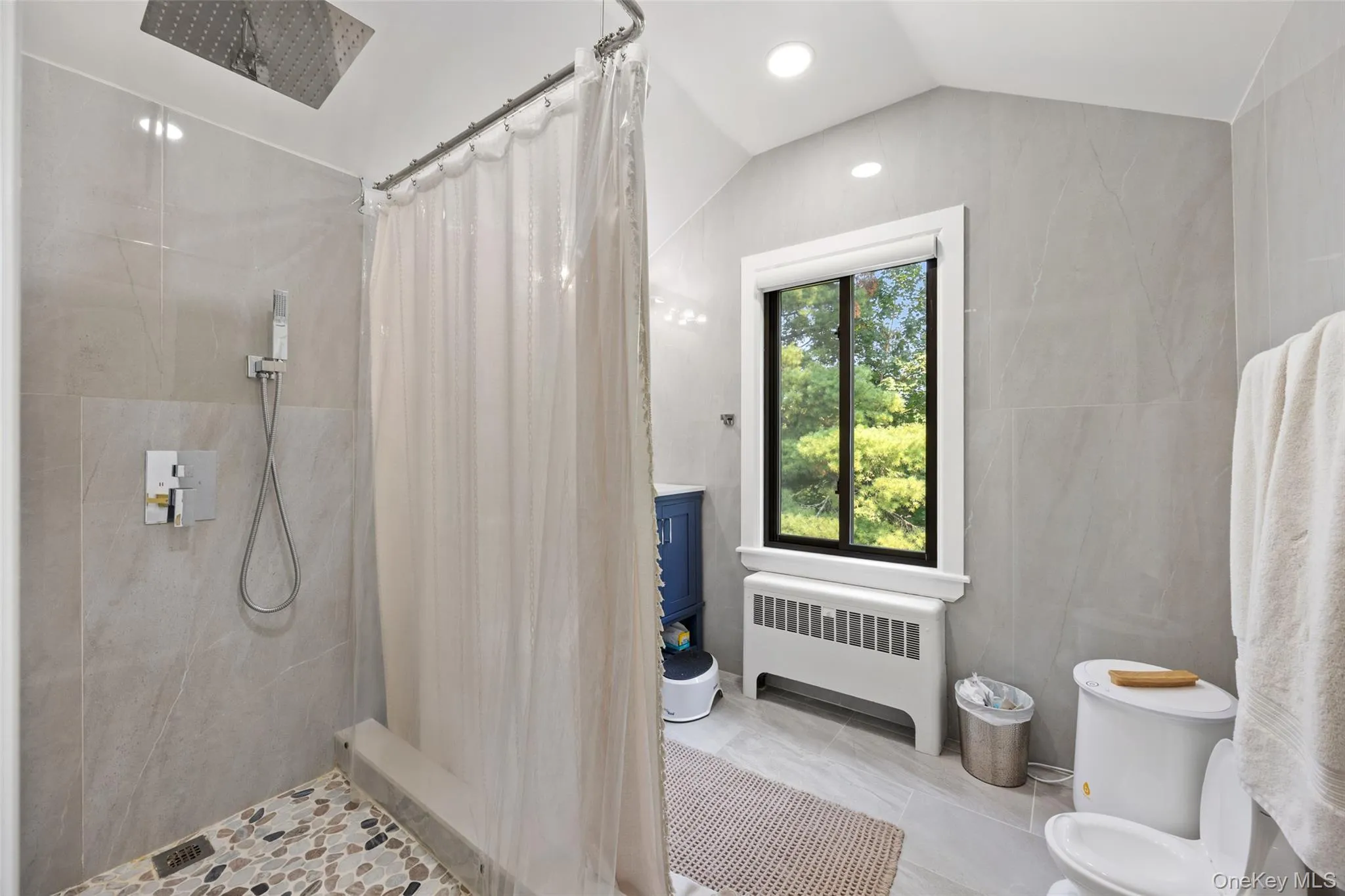 27 Clarendon Road, Scarsdale, NY, 3 Bedrooms Bedrooms, 7 Rooms Rooms,2 BathroomsBathrooms,Residential,For Rent,Clarendon,0,1035308 27 Clarendon Road, Scarsdale, NY, 3 Bedrooms Bedrooms, 7 Rooms Rooms,2 BathroomsBathrooms,Residential,For Rent,Clarendon,0,1035308