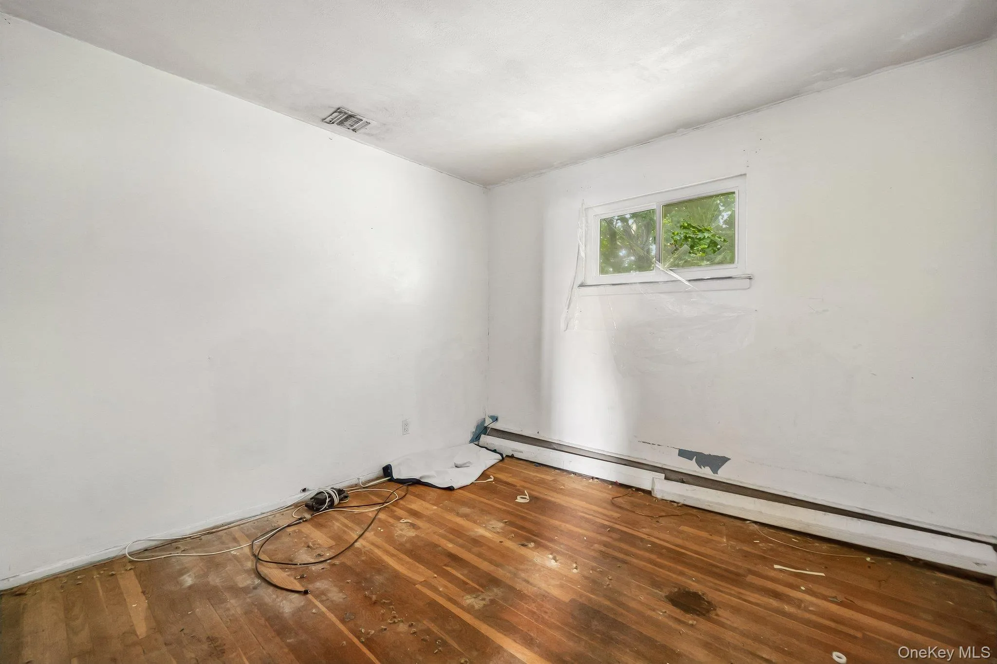 174 Frederick Avenue, Hempstead, NY, 3 Bedrooms Bedrooms, 8 Rooms Rooms,2 BathroomsBathrooms,Residential,For Rent,Frederick,0,1035310 174 Frederick Avenue, Hempstead, NY, 3 Bedrooms Bedrooms, 8 Rooms Rooms,2 BathroomsBathrooms,Residential,For Rent,Frederick,0,1035310