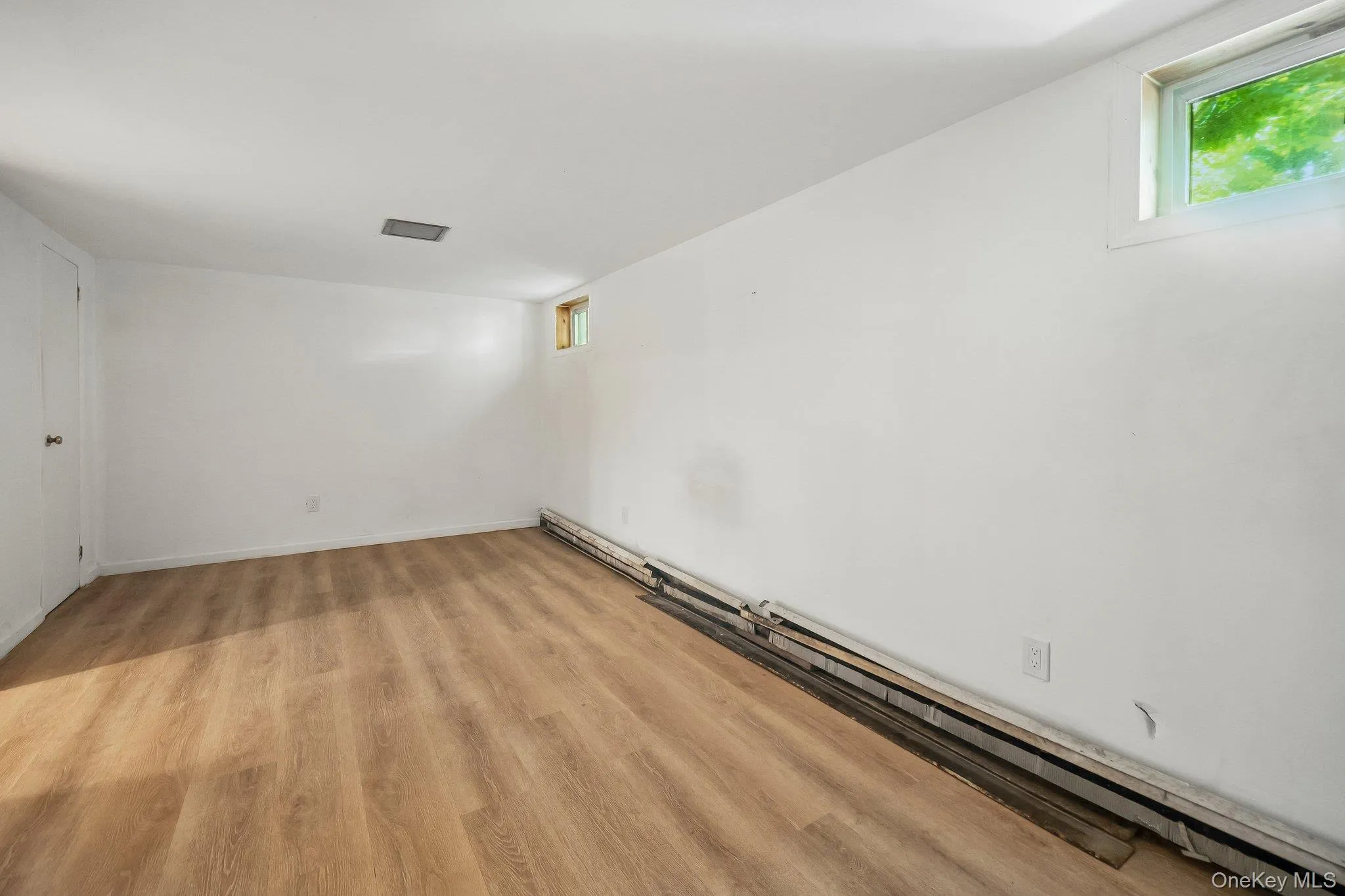 174 Frederick Avenue, Hempstead, NY, 3 Bedrooms Bedrooms, 8 Rooms Rooms,2 BathroomsBathrooms,Residential,For Rent,Frederick,0,1035310 174 Frederick Avenue, Hempstead, NY, 3 Bedrooms Bedrooms, 8 Rooms Rooms,2 BathroomsBathrooms,Residential,For Rent,Frederick,0,1035310