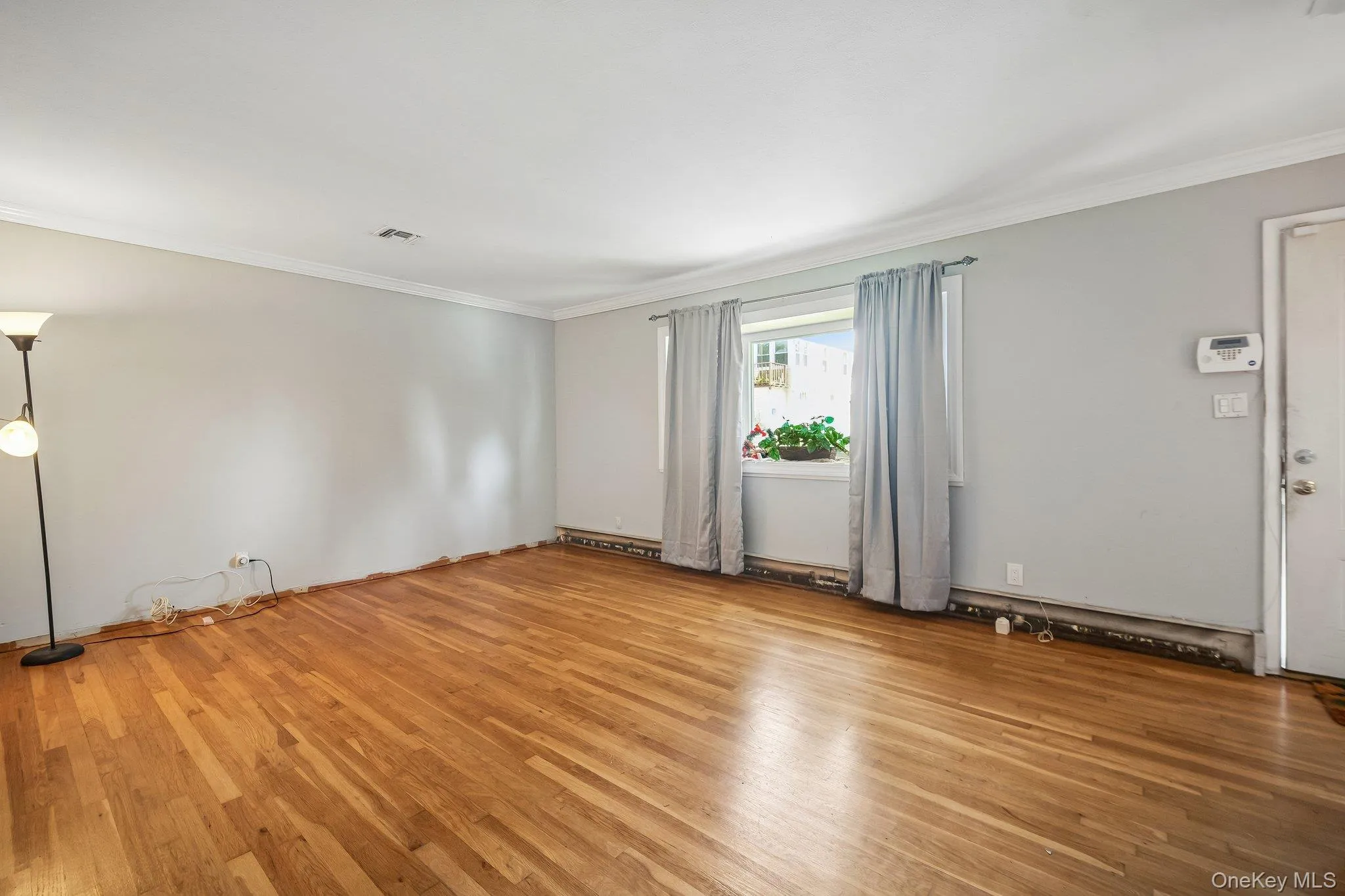 174 Frederick Avenue, Hempstead, NY, 3 Bedrooms Bedrooms, 8 Rooms Rooms,2 BathroomsBathrooms,Residential,For Rent,Frederick,0,1035310 174 Frederick Avenue, Hempstead, NY, 3 Bedrooms Bedrooms, 8 Rooms Rooms,2 BathroomsBathrooms,Residential,For Rent,Frederick,0,1035310