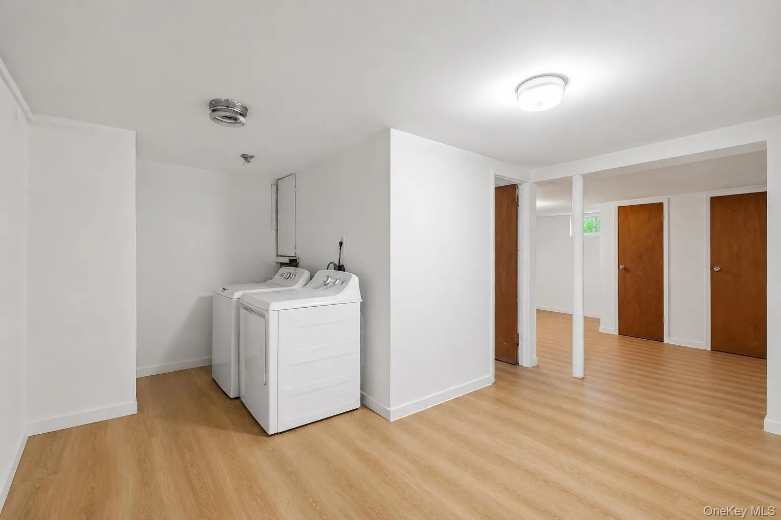 174 Frederick Avenue, Hempstead, NY, 3 Bedrooms Bedrooms, 8 Rooms Rooms,2 BathroomsBathrooms,Residential,For Rent,Frederick,0,1035310 174 Frederick Avenue, Hempstead, NY, 3 Bedrooms Bedrooms, 8 Rooms Rooms,2 BathroomsBathrooms,Residential,For Rent,Frederick,0,1035310