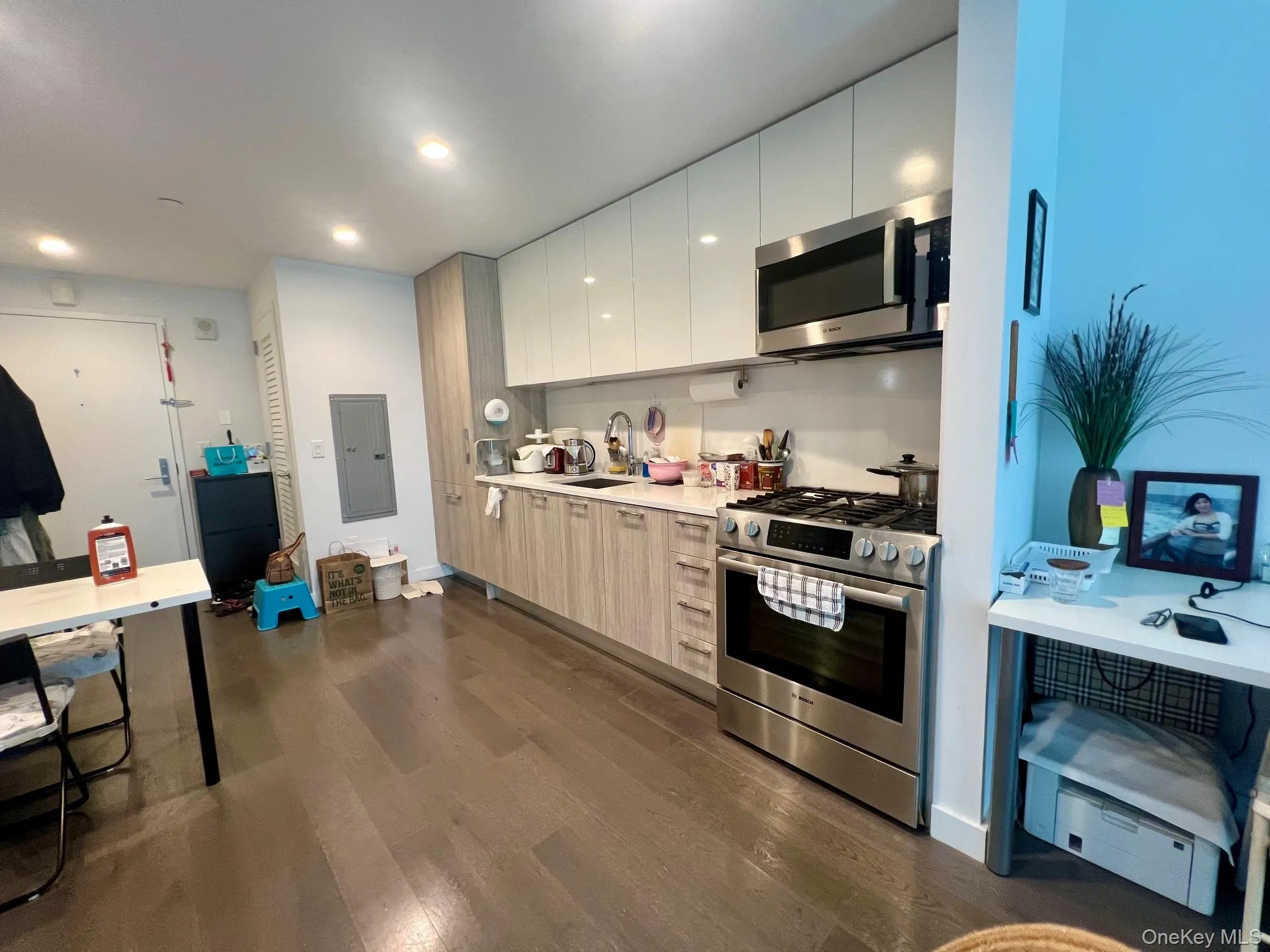 13103 40th Road, New York, NY, 1 Bedroom Bedrooms, 3 Rooms Rooms,1 BathroomBathrooms,Residential,For Rent,40th,0,1035312 13103 40th Road, New York, NY, 1 Bedroom Bedrooms, 3 Rooms Rooms,1 BathroomBathrooms,Residential,For Rent,40th,0,1035312