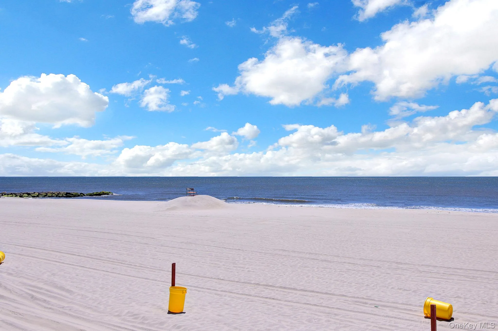 700 Shore Road, Long Beach, NY, 1 Bedroom Bedrooms, 4 Rooms Rooms,1 BathroomBathrooms,Residential,For Rent,Shore,0,1035313 700 Shore Road, Long Beach, NY, 1 Bedroom Bedrooms, 4 Rooms Rooms,1 BathroomBathrooms,Residential,For Rent,Shore,0,1035313