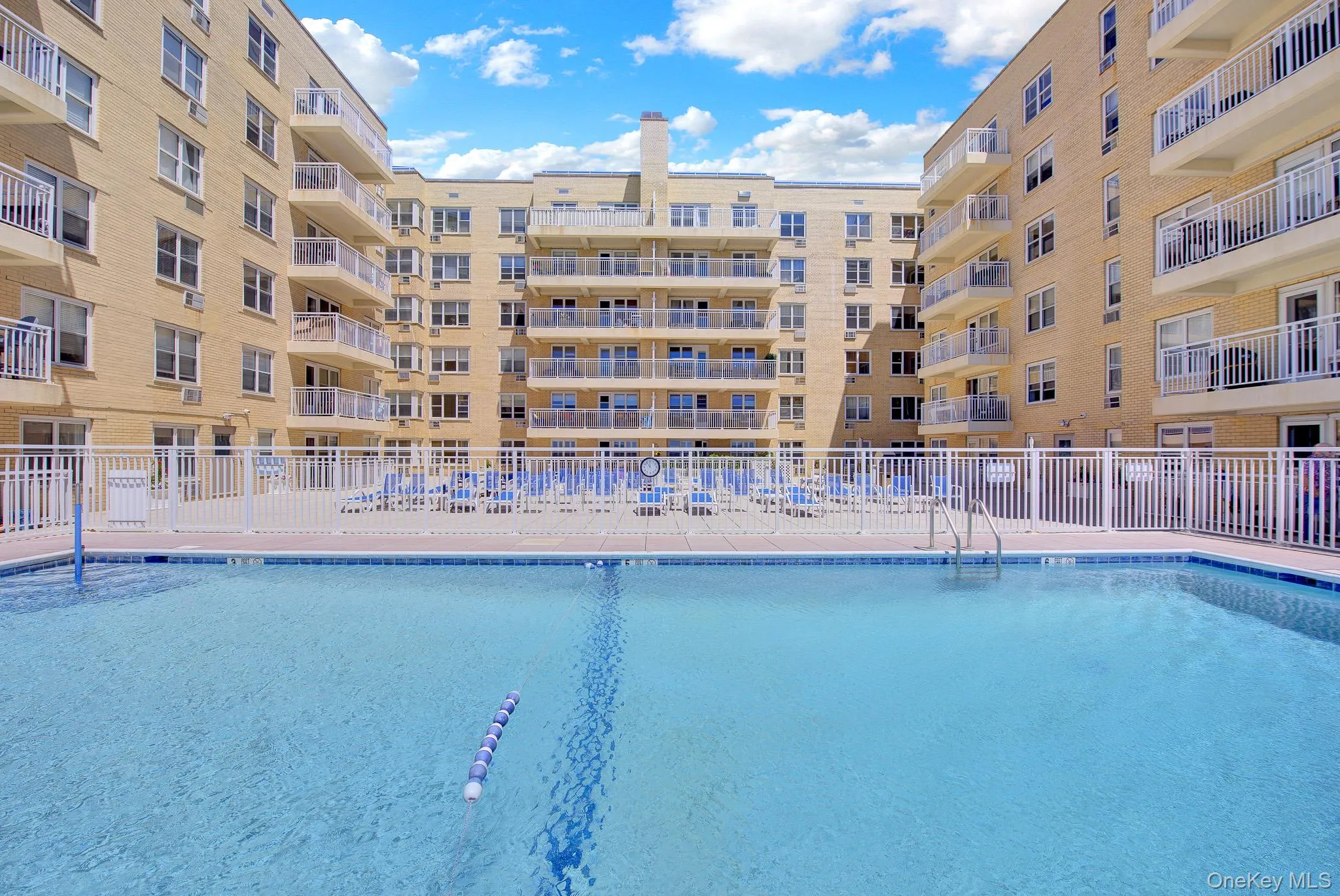 700 Shore Road, Long Beach, NY, 1 Bedroom Bedrooms, 4 Rooms Rooms,1 BathroomBathrooms,Residential,For Rent,Shore,0,1035313 700 Shore Road, Long Beach, NY, 1 Bedroom Bedrooms, 4 Rooms Rooms,1 BathroomBathrooms,Residential,For Rent,Shore,0,1035313