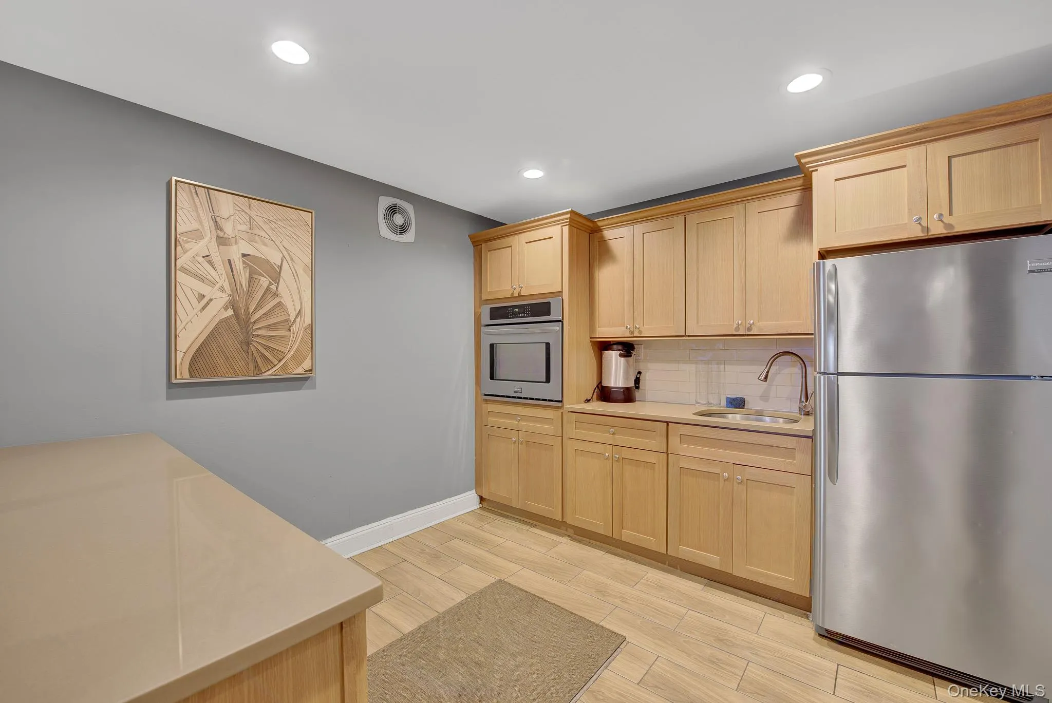 700 Shore Road, Long Beach, NY, 1 Bedroom Bedrooms, 4 Rooms Rooms,1 BathroomBathrooms,Residential,For Rent,Shore,0,1035313 700 Shore Road, Long Beach, NY, 1 Bedroom Bedrooms, 4 Rooms Rooms,1 BathroomBathrooms,Residential,For Rent,Shore,0,1035313