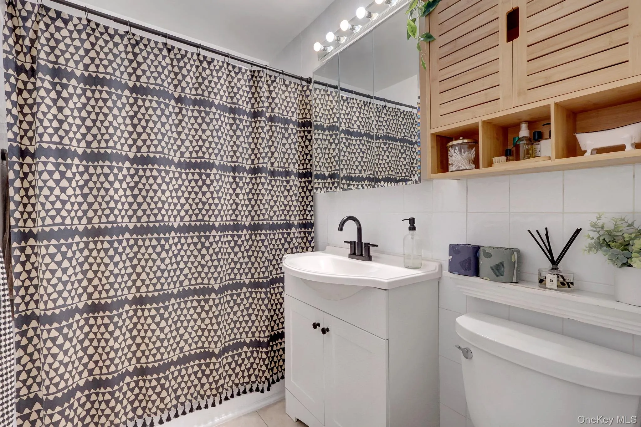 700 Shore Road, Long Beach, NY, 1 Bedroom Bedrooms, 4 Rooms Rooms,1 BathroomBathrooms,Residential,For Rent,Shore,0,1035313 700 Shore Road, Long Beach, NY, 1 Bedroom Bedrooms, 4 Rooms Rooms,1 BathroomBathrooms,Residential,For Rent,Shore,0,1035313