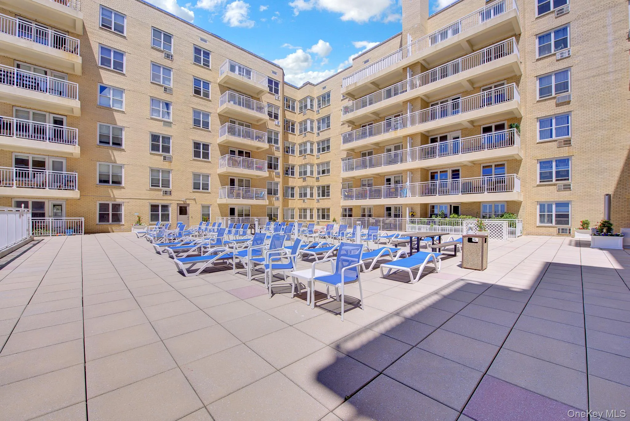 700 Shore Road, Long Beach, NY, 1 Bedroom Bedrooms, 4 Rooms Rooms,1 BathroomBathrooms,Residential,For Rent,Shore,0,1035313 700 Shore Road, Long Beach, NY, 1 Bedroom Bedrooms, 4 Rooms Rooms,1 BathroomBathrooms,Residential,For Rent,Shore,0,1035313