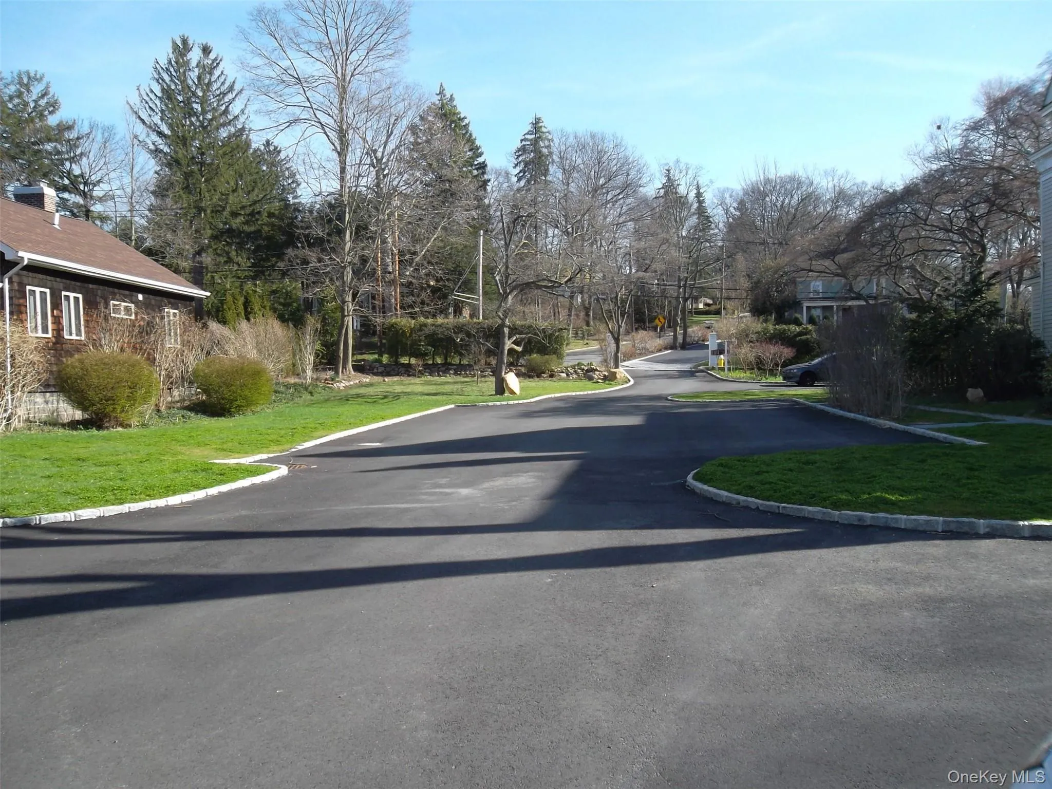 95 High Street, Huntington, NY, 1 Bedroom Bedrooms, 3 Rooms Rooms,1 BathroomBathrooms,Residential Lease,For Rent,High,0,1035319 95 High Street, Huntington, NY, 1 Bedroom Bedrooms, 3 Rooms Rooms,1 BathroomBathrooms,Residential Lease,For Rent,High,0,1035319