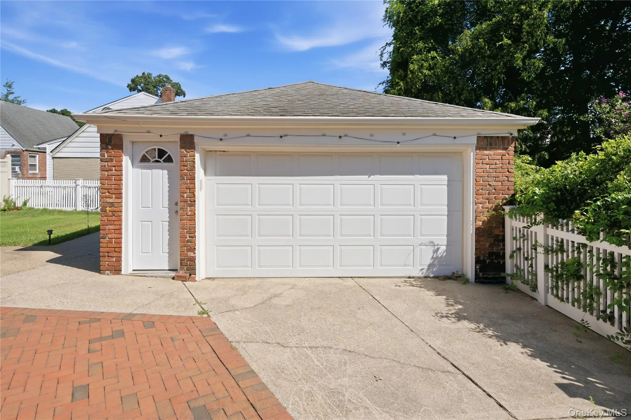 1641 Falmouth Avenue, North Hempstead, NY, 3 Bedrooms Bedrooms, 7 Rooms Rooms,2 BathroomsBathrooms,Residential Lease,For Rent,Falmouth,0,1035321 1641 Falmouth Avenue, North Hempstead, NY, 3 Bedrooms Bedrooms, 7 Rooms Rooms,2 BathroomsBathrooms,Residential Lease,For Rent,Falmouth,0,1035321