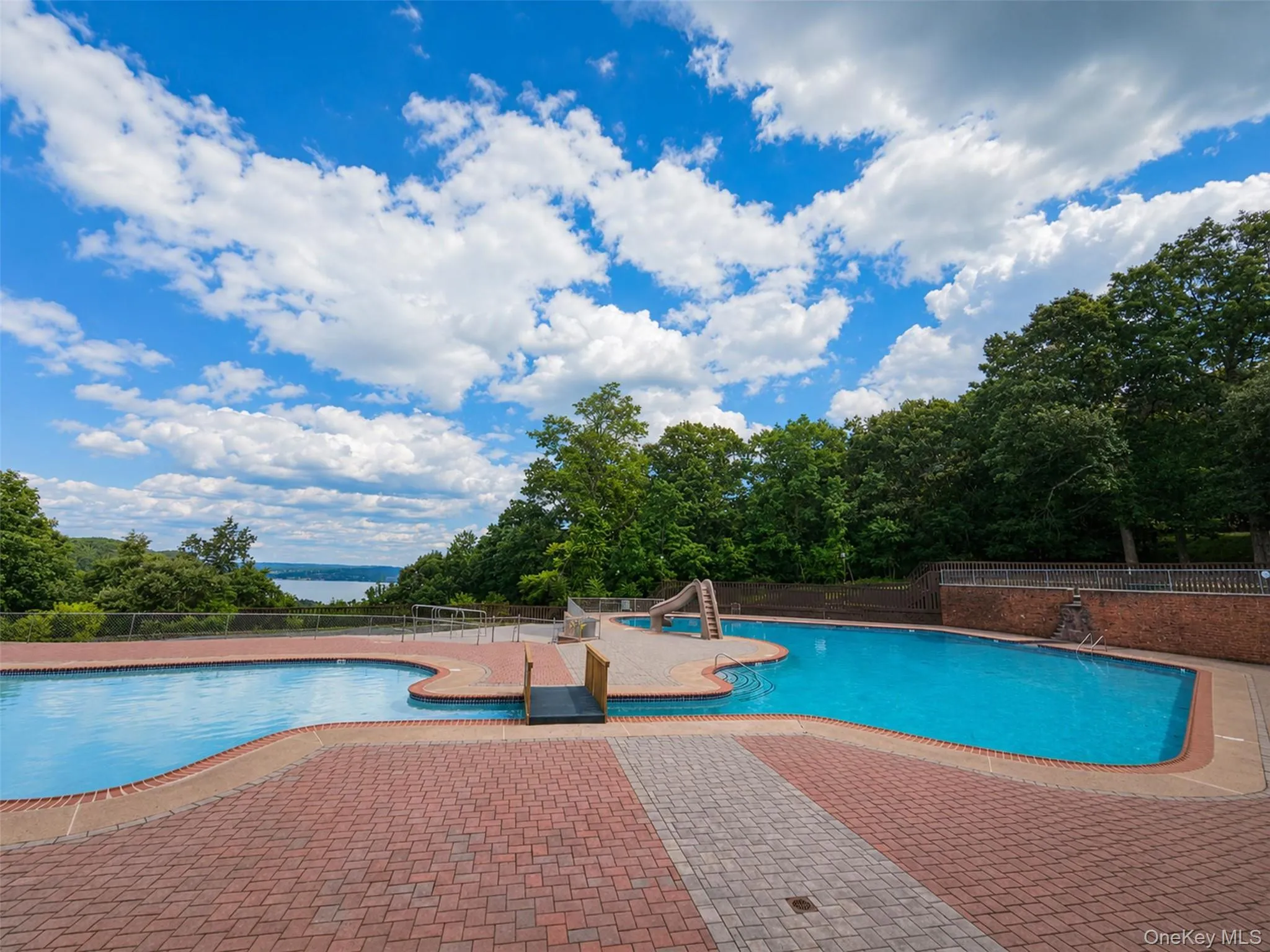 333 Sierra Vista Lane, Clarkstown, NY, 2 Bedrooms Bedrooms, 6 Rooms Rooms,1 BathroomBathrooms,Residential,For Rent,Sierra Vista,0,1035333 333 Sierra Vista Lane, Clarkstown, NY, 2 Bedrooms Bedrooms, 6 Rooms Rooms,1 BathroomBathrooms,Residential,For Rent,Sierra Vista,0,1035333