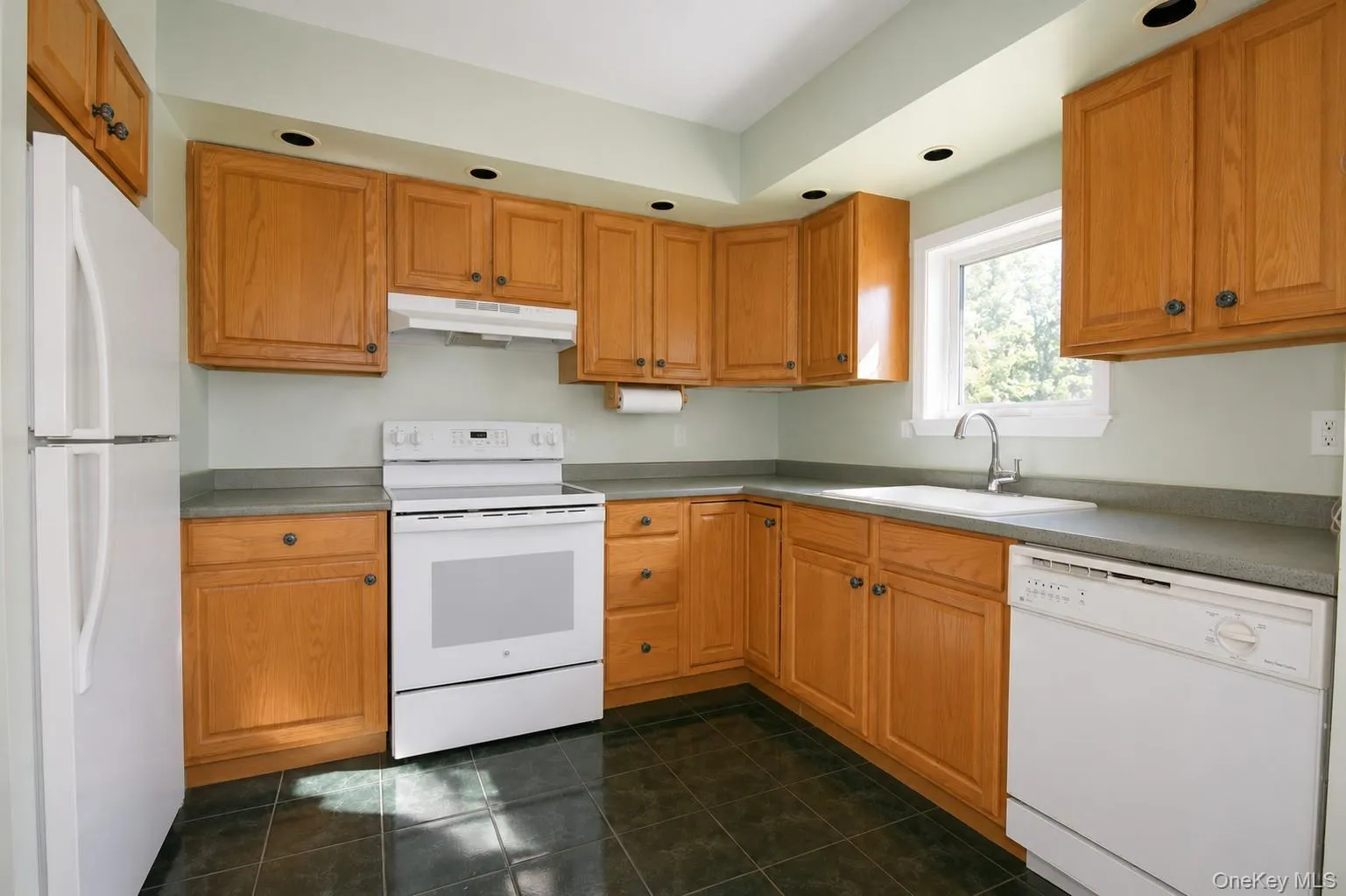 89 Quannacut Road, Shawangunk, NY, 4 Bedrooms Bedrooms, 7 Rooms Rooms,1 BathroomBathrooms,Residential,For Rent,Quannacut,0,1035337 89 Quannacut Road, Shawangunk, NY, 4 Bedrooms Bedrooms, 7 Rooms Rooms,1 BathroomBathrooms,Residential,For Rent,Quannacut,0,1035337