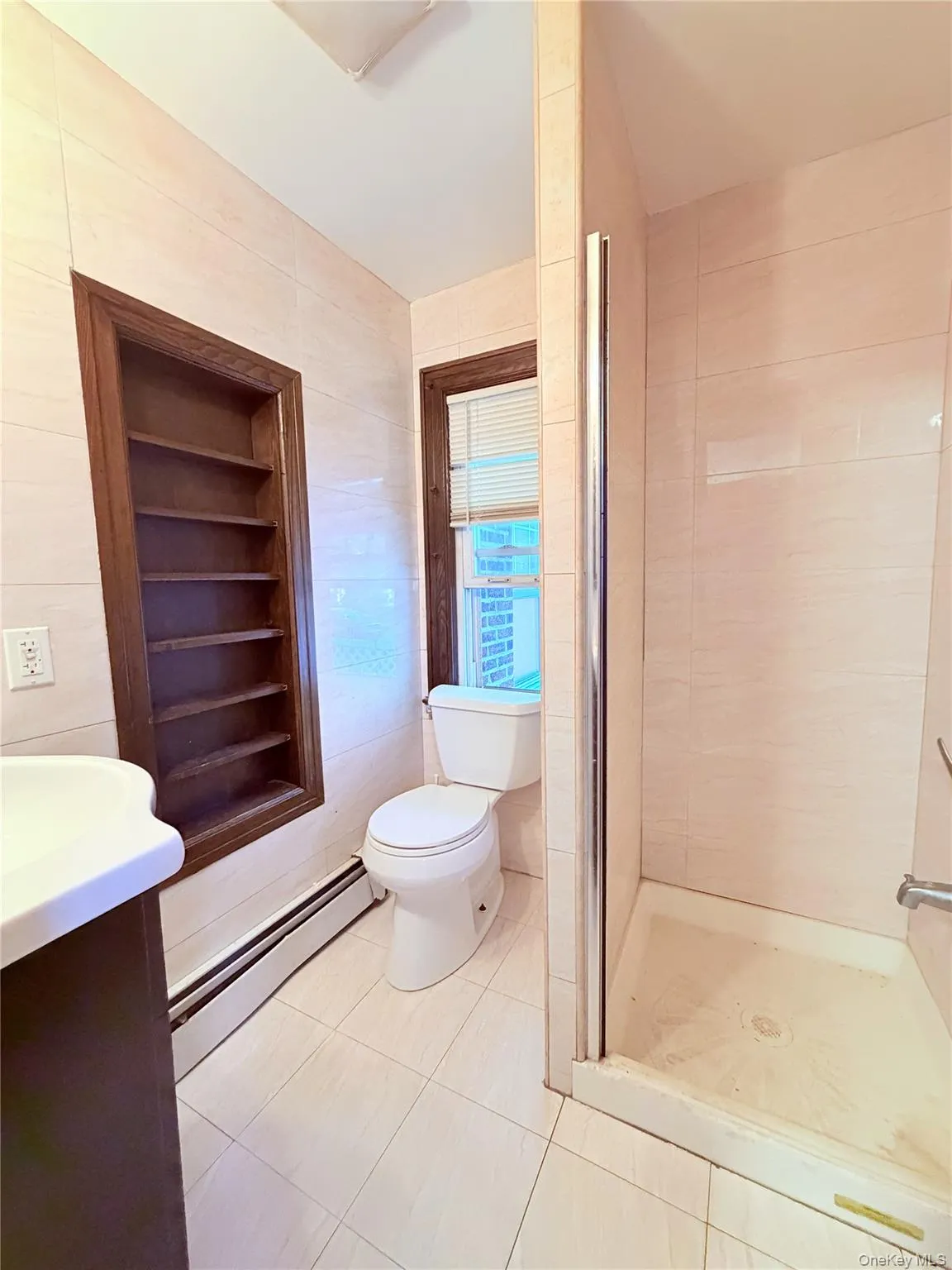 168-01 32nd Avenue, New York, NY, 4 Bedrooms Bedrooms, 10 Rooms Rooms,4 BathroomsBathrooms,Residential,For Rent,32nd,0,1035342 168-01 32nd Avenue, New York, NY, 4 Bedrooms Bedrooms, 10 Rooms Rooms,4 BathroomsBathrooms,Residential,For Rent,32nd,0,1035342