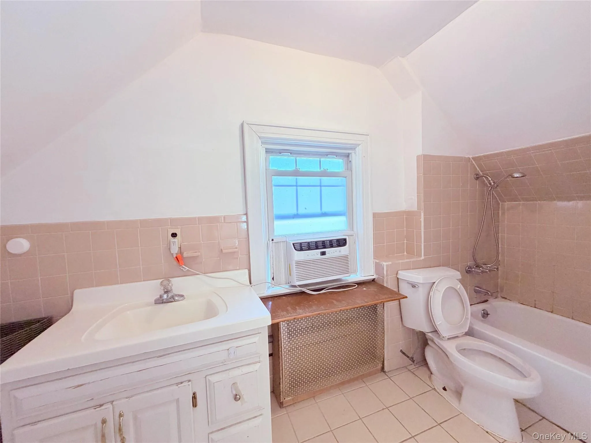 168-01 32nd Avenue, New York, NY, 4 Bedrooms Bedrooms, 10 Rooms Rooms,4 BathroomsBathrooms,Residential,For Rent,32nd,0,1035342 168-01 32nd Avenue, New York, NY, 4 Bedrooms Bedrooms, 10 Rooms Rooms,4 BathroomsBathrooms,Residential,For Rent,32nd,0,1035342