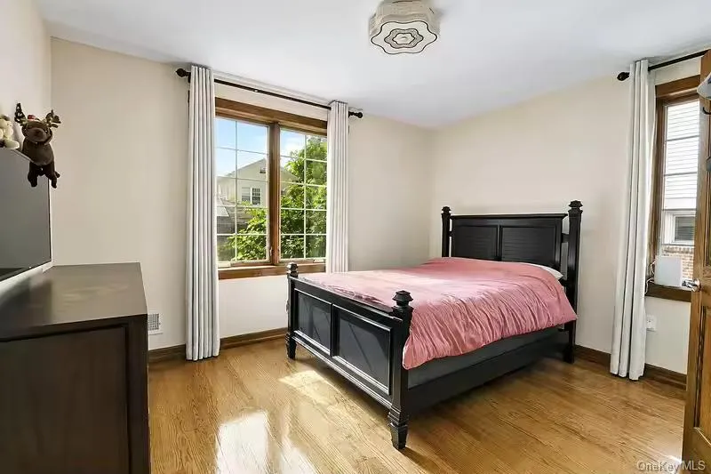 47-18 163RD Place, New York, NY, 4 Bedrooms Bedrooms, 9 Rooms Rooms,5 BathroomsBathrooms,Residential,For Rent,163RD,0,1035346 47-18 163RD Place, New York, NY, 4 Bedrooms Bedrooms, 9 Rooms Rooms,5 BathroomsBathrooms,Residential,For Rent,163RD,0,1035346