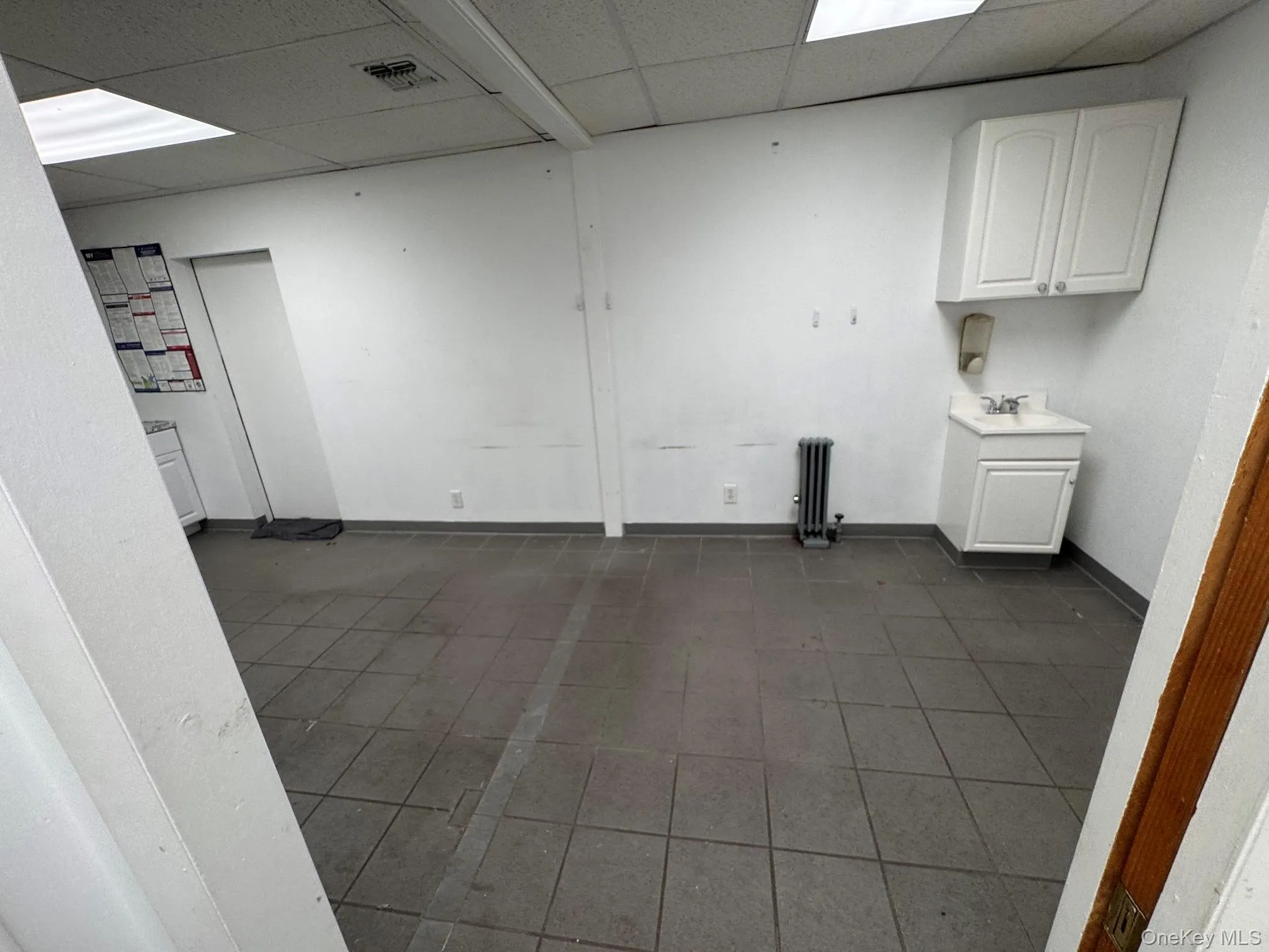 8620 Jamaica Avenue, New York, NY, ,Commercial Lease,For Rent,Jamaica,0,1035357 8620 Jamaica Avenue, New York, NY, ,Commercial Lease,For Rent,Jamaica,0,1035357