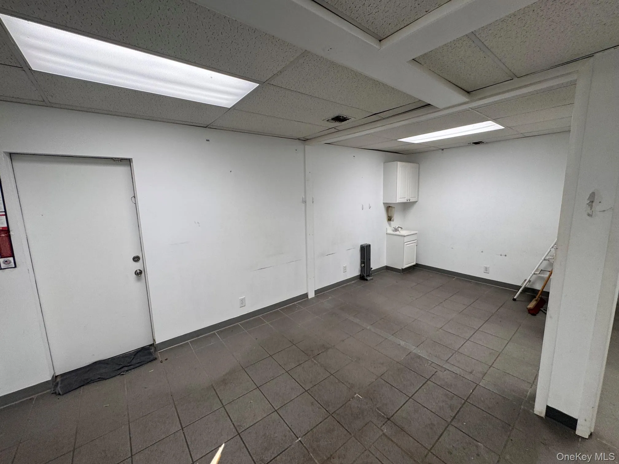 8620 Jamaica Avenue, New York, NY, ,Commercial Lease,For Rent,Jamaica,0,1035357 8620 Jamaica Avenue, New York, NY, ,Commercial Lease,For Rent,Jamaica,0,1035357