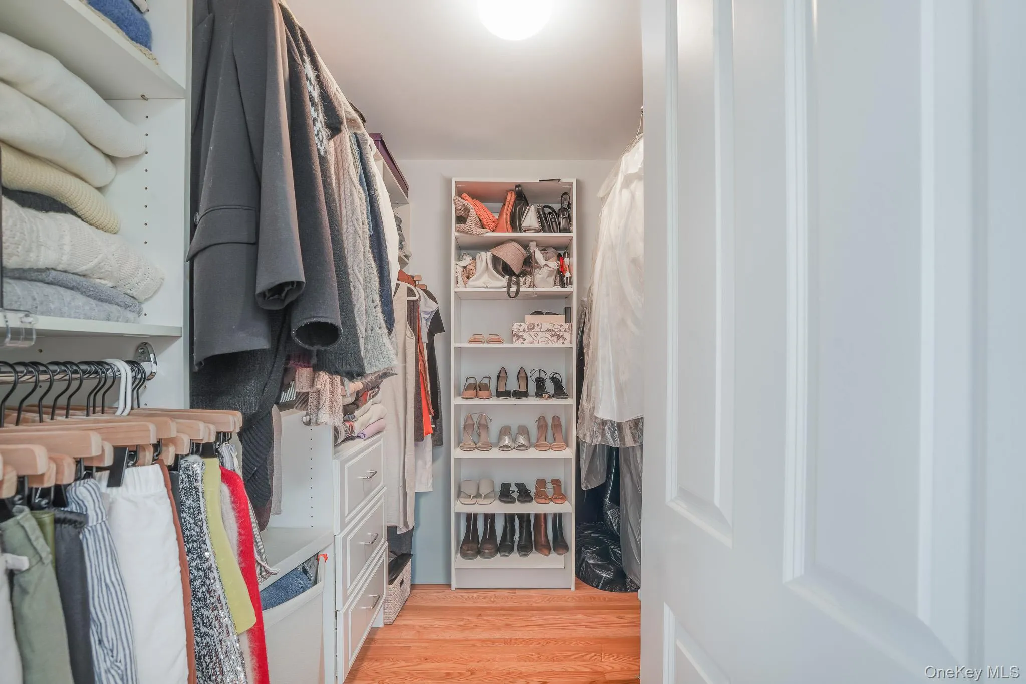 504 Southview Drive, Poughkeepsie, NY, 2 Bedrooms Bedrooms, 10 Rooms Rooms,2 BathroomsBathrooms,Residential,For Rent,Southview,0,1035359 504 Southview Drive, Poughkeepsie, NY, 2 Bedrooms Bedrooms, 10 Rooms Rooms,2 BathroomsBathrooms,Residential,For Rent,Southview,0,1035359