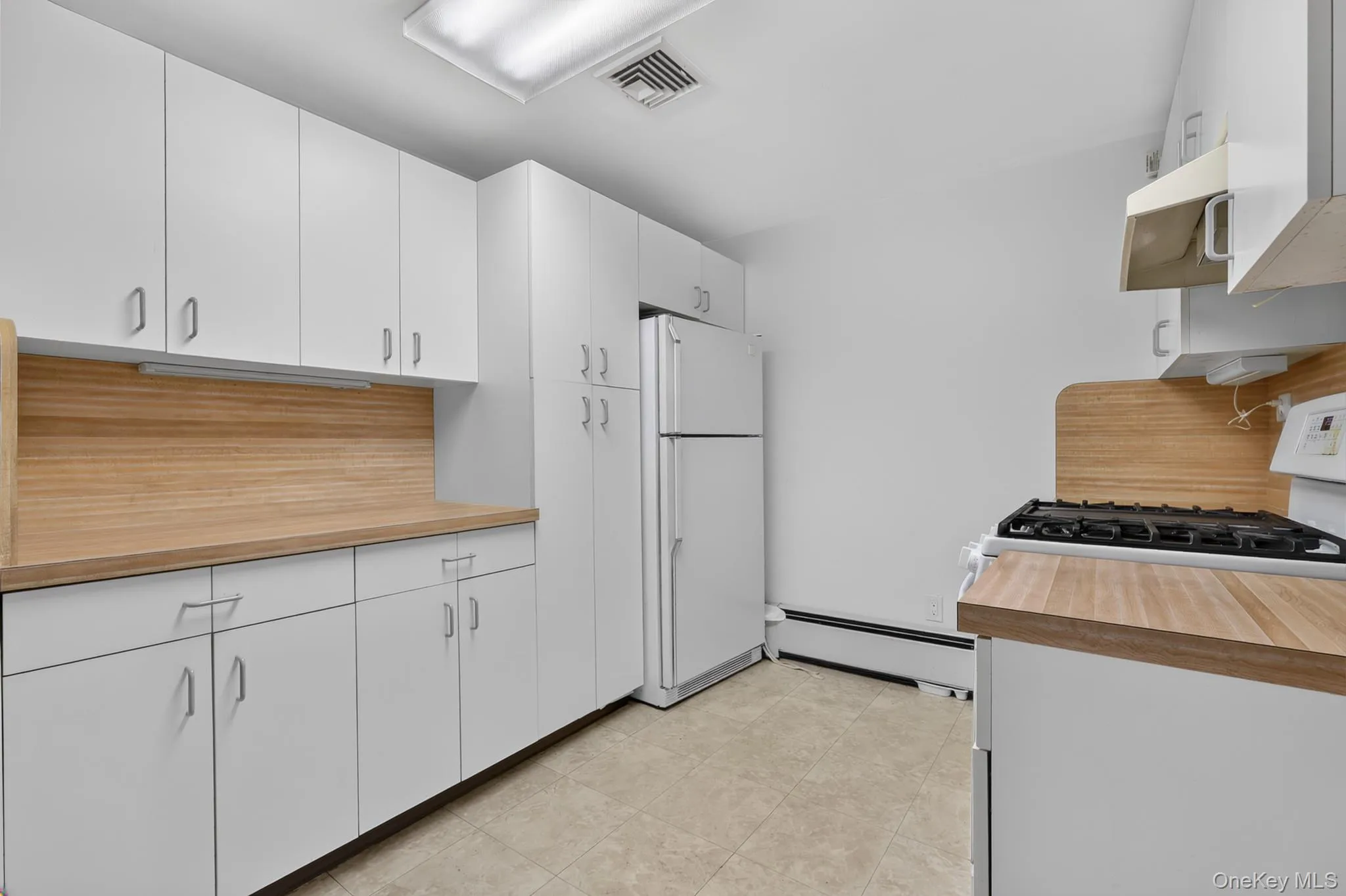 10 Sam Law Drive, Ramapo, NY, 10 Bedrooms Bedrooms, 16 Rooms Rooms,6 BathroomsBathrooms,Residential,For Rent,Sam Law,0,1035373 10 Sam Law Drive, Ramapo, NY, 10 Bedrooms Bedrooms, 16 Rooms Rooms,6 BathroomsBathrooms,Residential,For Rent,Sam Law,0,1035373