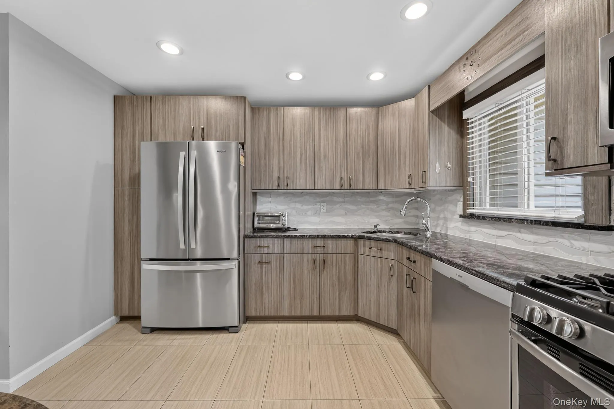 10 Sam Law Drive, Ramapo, NY, 10 Bedrooms Bedrooms, 16 Rooms Rooms,6 BathroomsBathrooms,Residential,For Rent,Sam Law,0,1035373 10 Sam Law Drive, Ramapo, NY, 10 Bedrooms Bedrooms, 16 Rooms Rooms,6 BathroomsBathrooms,Residential,For Rent,Sam Law,0,1035373