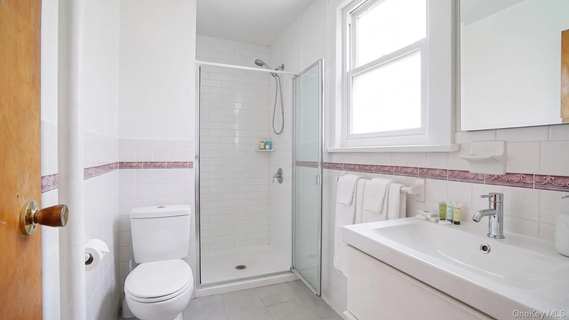 6 Johnson Street, Mount Vernon, NY, 3 Bedrooms Bedrooms, 5 Rooms Rooms,2 BathroomsBathrooms,Residential,For Rent,Johnson,0,1035378 6 Johnson Street, Mount Vernon, NY, 3 Bedrooms Bedrooms, 5 Rooms Rooms,2 BathroomsBathrooms,Residential,For Rent,Johnson,0,1035378