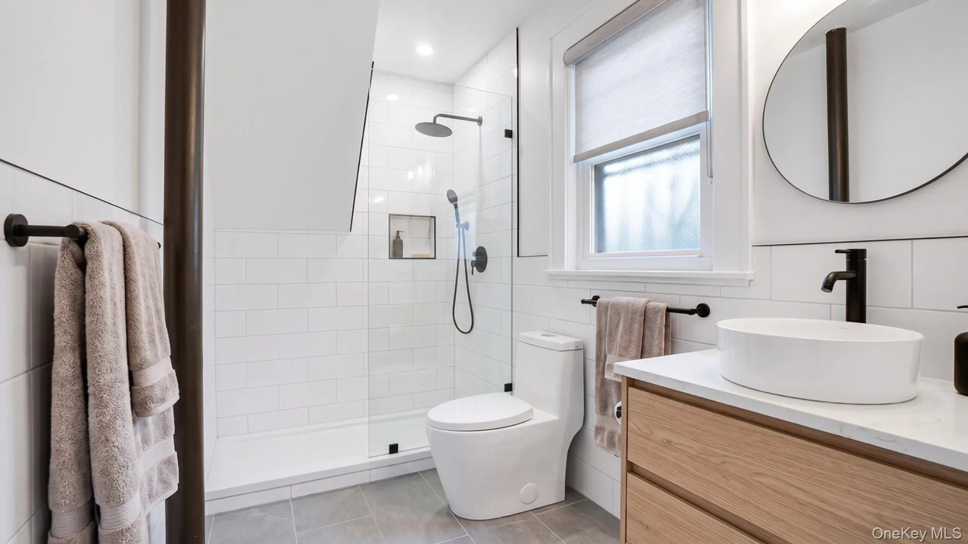 6 Johnson Street, Mount Vernon, NY, 3 Bedrooms Bedrooms, 5 Rooms Rooms,2 BathroomsBathrooms,Residential,For Rent,Johnson,0,1035378 6 Johnson Street, Mount Vernon, NY, 3 Bedrooms Bedrooms, 5 Rooms Rooms,2 BathroomsBathrooms,Residential,For Rent,Johnson,0,1035378