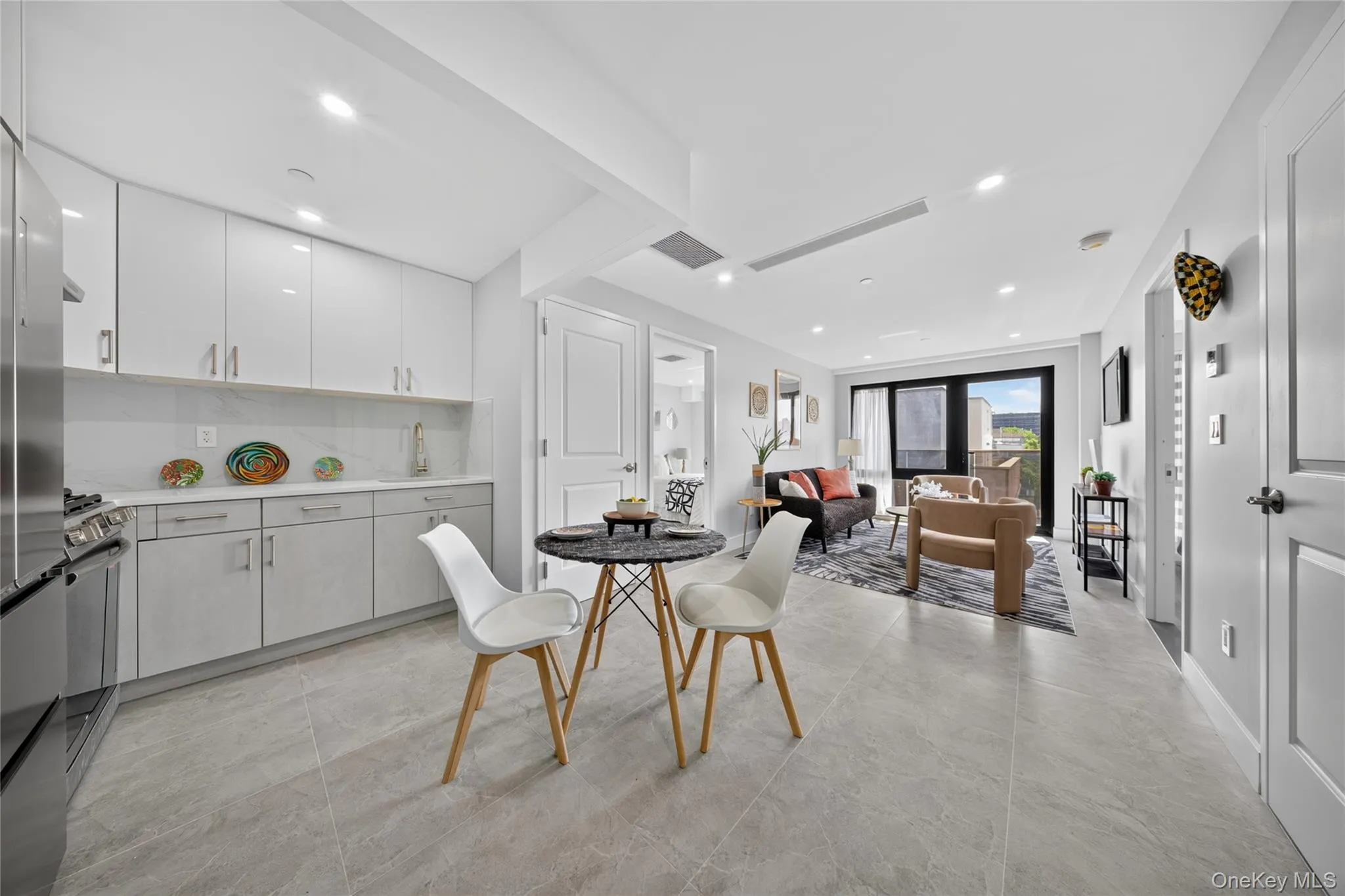 643 5th Avenue, New York, NY, 2 Bedrooms Bedrooms, 4 Rooms Rooms,2 BathroomsBathrooms,Residential,For Rent,5th,0,1035386 643 5th Avenue, New York, NY, 2 Bedrooms Bedrooms, 4 Rooms Rooms,2 BathroomsBathrooms,Residential,For Rent,5th,0,1035386