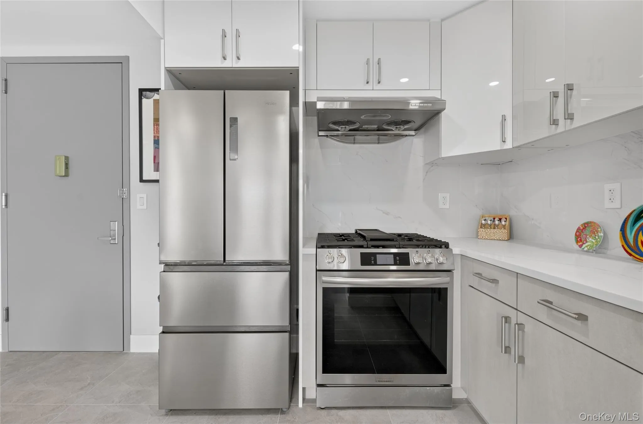 643 5th Avenue, New York, NY, 2 Bedrooms Bedrooms, 4 Rooms Rooms,2 BathroomsBathrooms,Residential,For Rent,5th,0,1035386 643 5th Avenue, New York, NY, 2 Bedrooms Bedrooms, 4 Rooms Rooms,2 BathroomsBathrooms,Residential,For Rent,5th,0,1035386